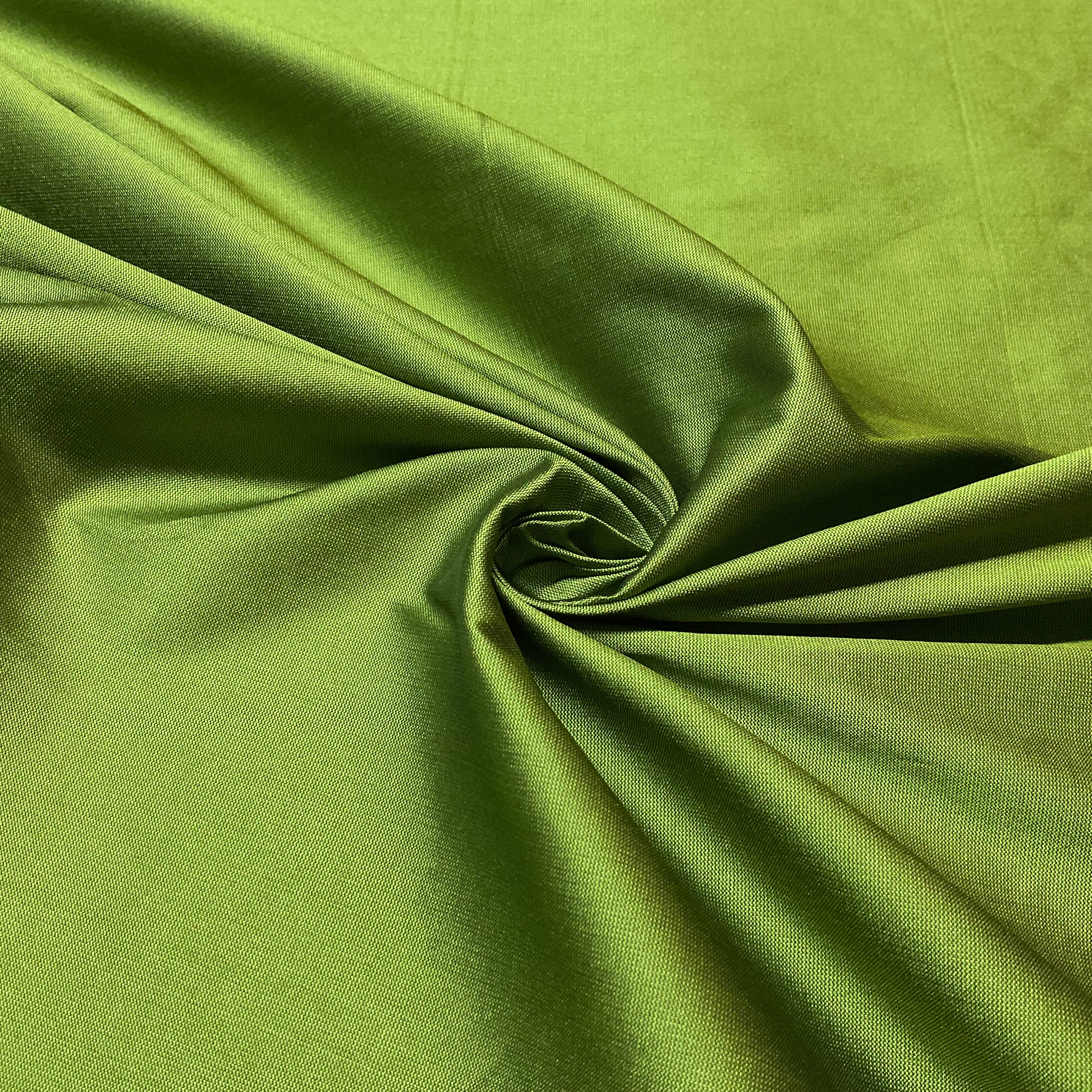 Plain Polyester Faux Silk Taffeta dress craft fabric 142cm wide M2135