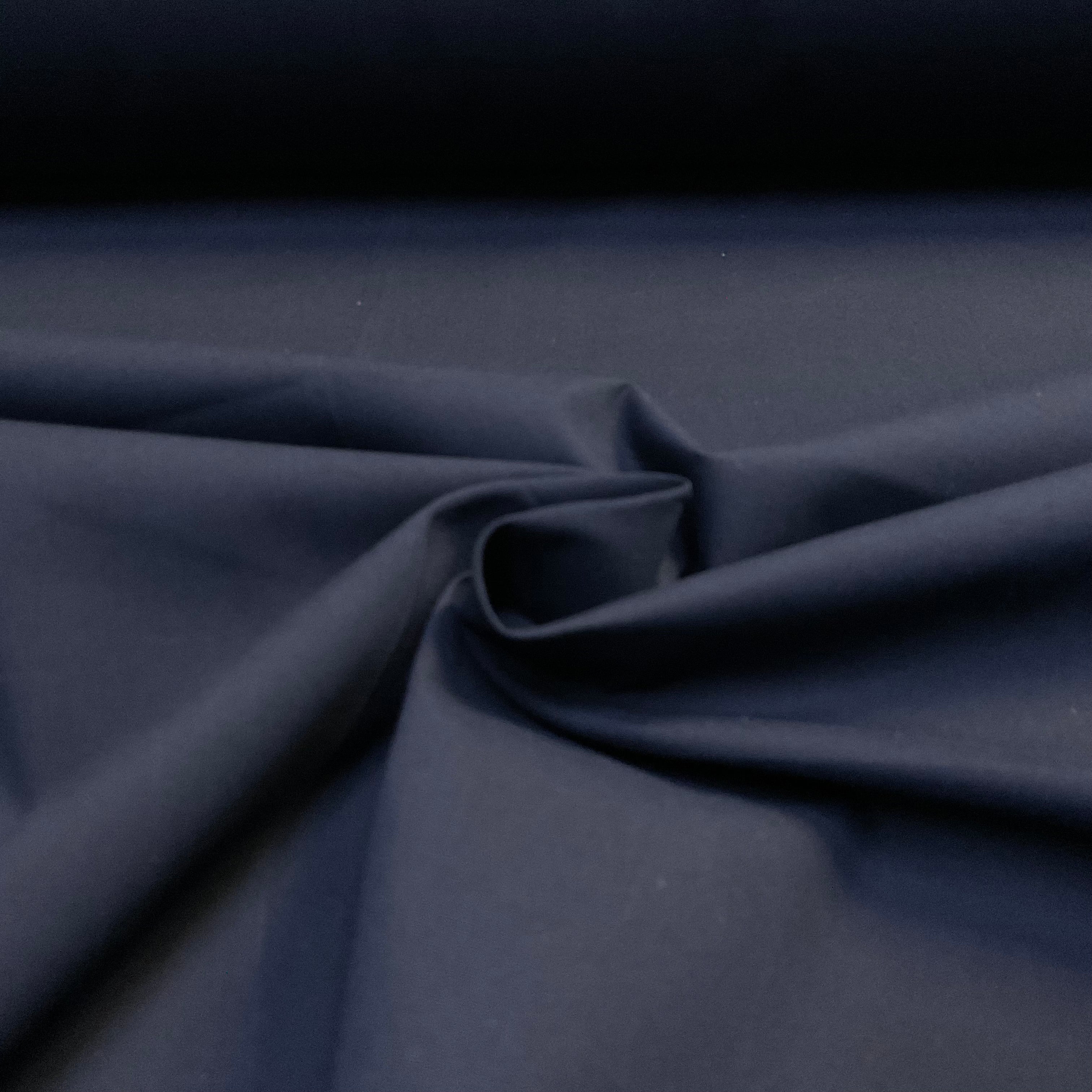 £4.15 High-Quality  100% Cotton Fabric 150cm Wide Dressmaking Crafts M2017