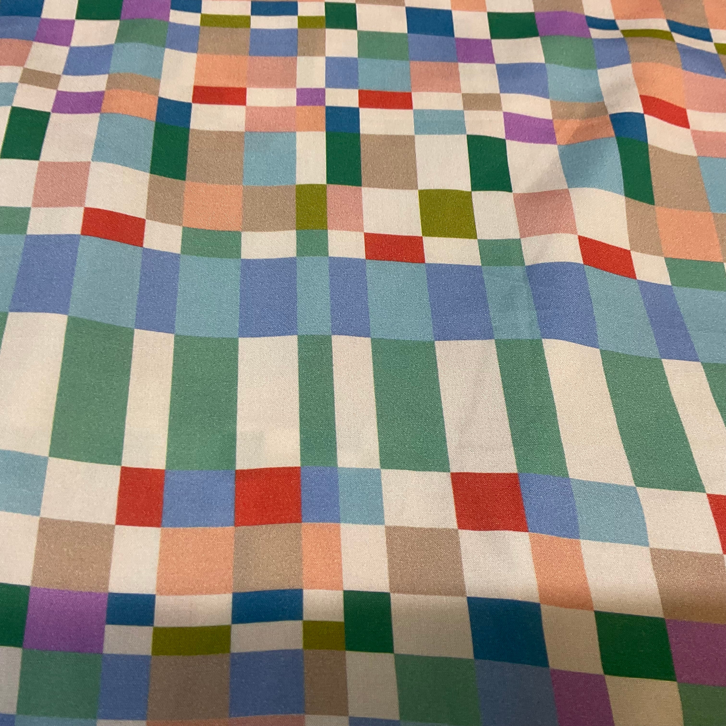 Green Blue Multi Check Viscose Fabric – 147cm Wide M2118