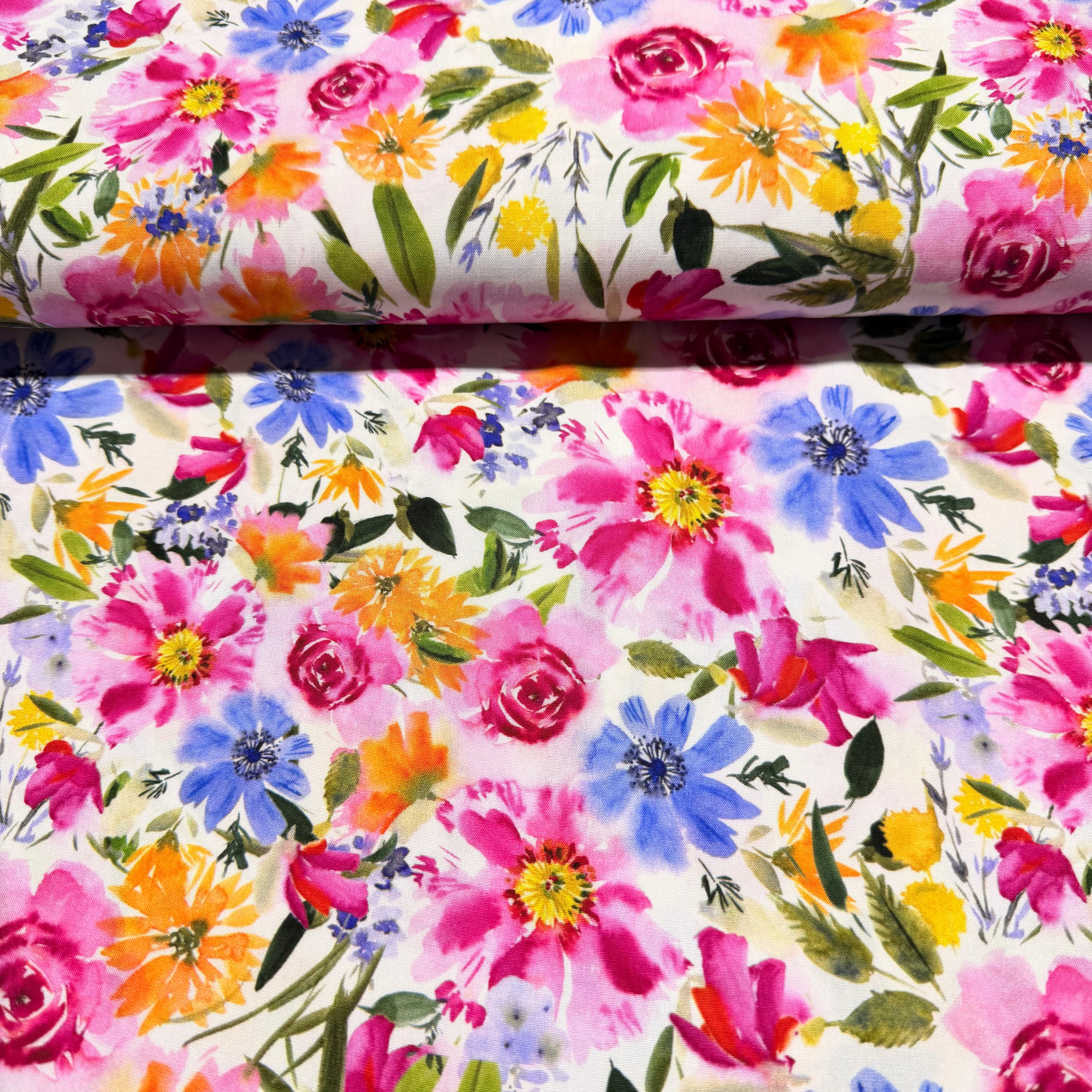 Pink Radiance Viscose Floral Fabric – 147cm Wide M2117