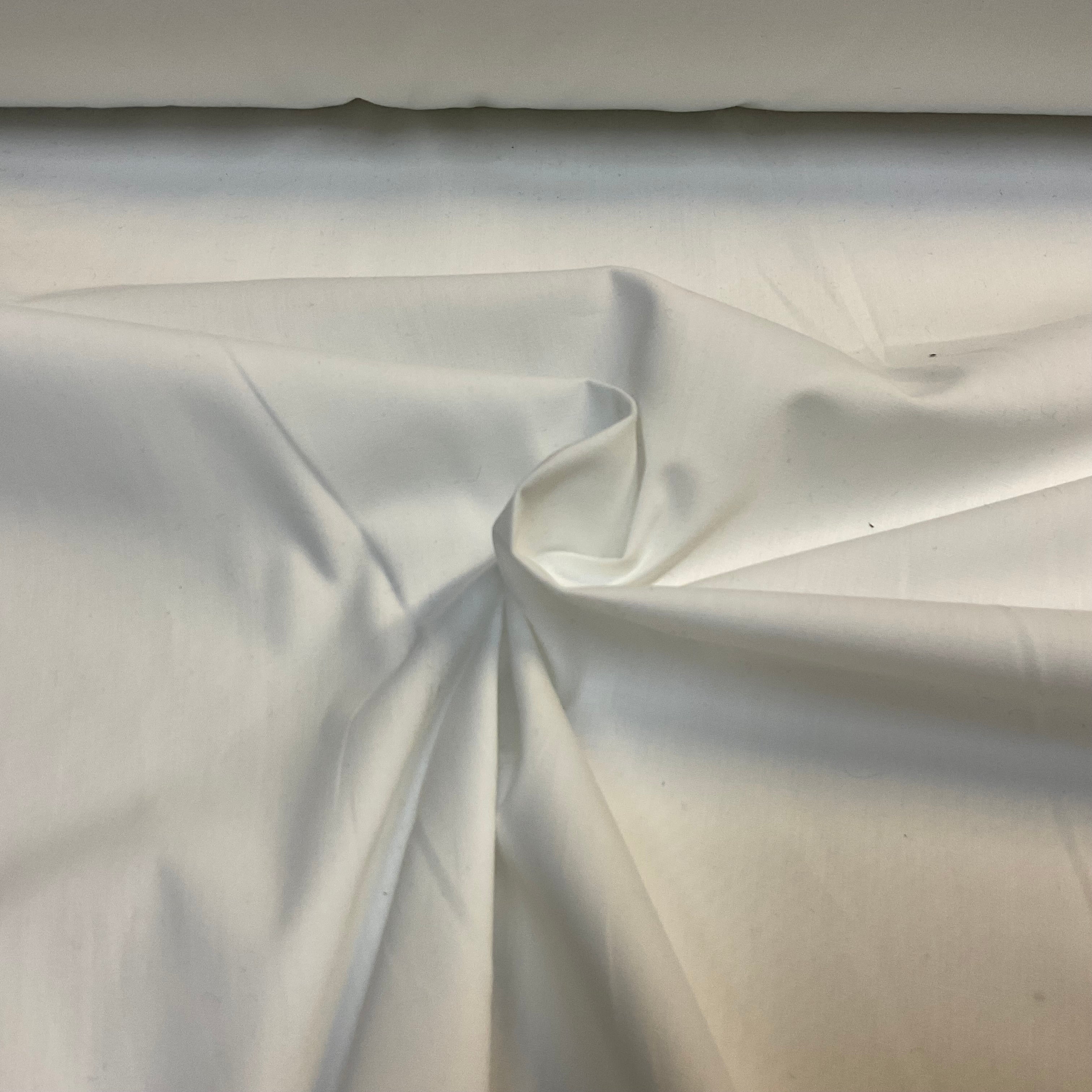High-Quality Premium 100% Cotton Fabric - 60' (150cm) Wide - Perfect for Dressmaking, Crafts M2017