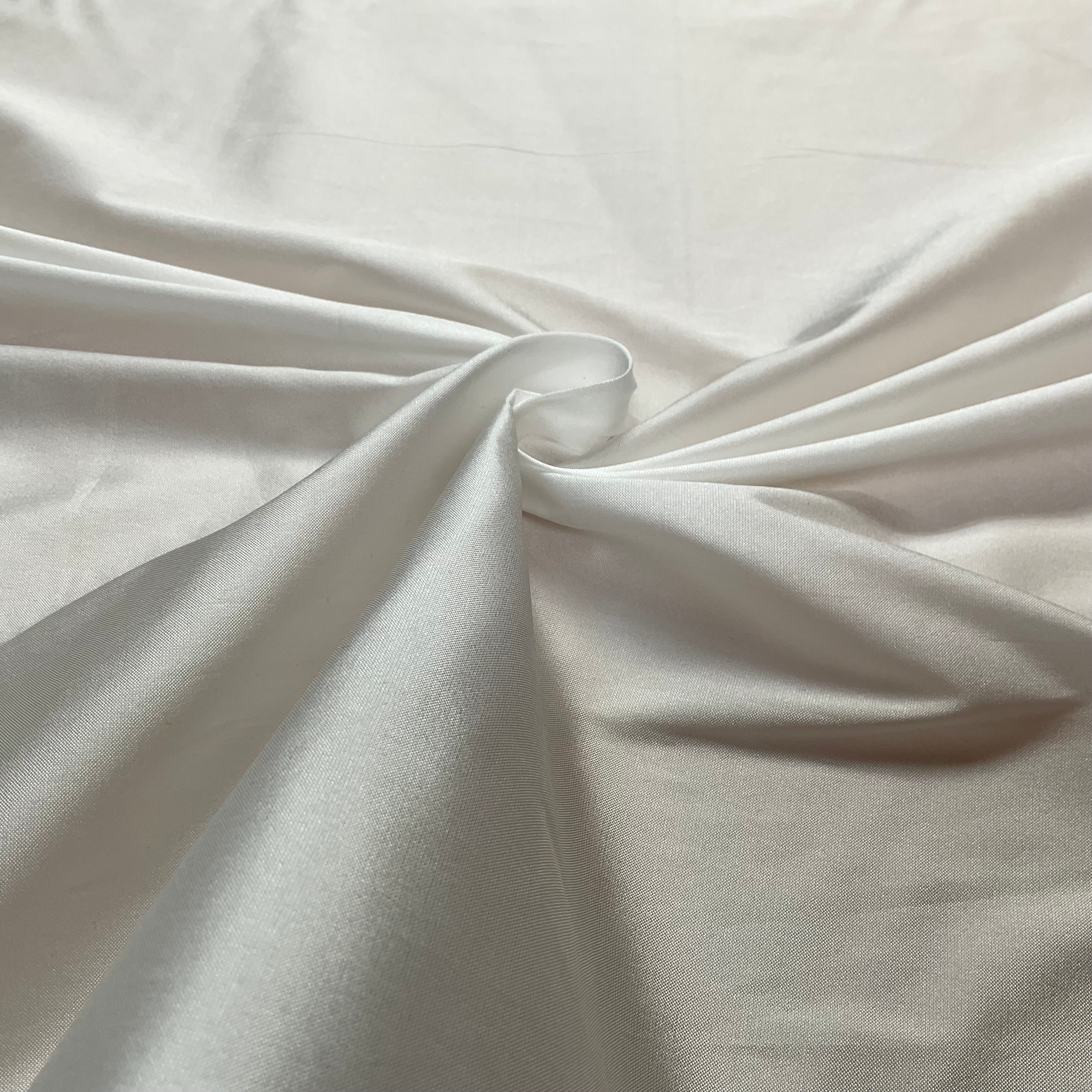 Plain Polyester Faux Silk Taffeta dress craft fabric 142cm wide M2135