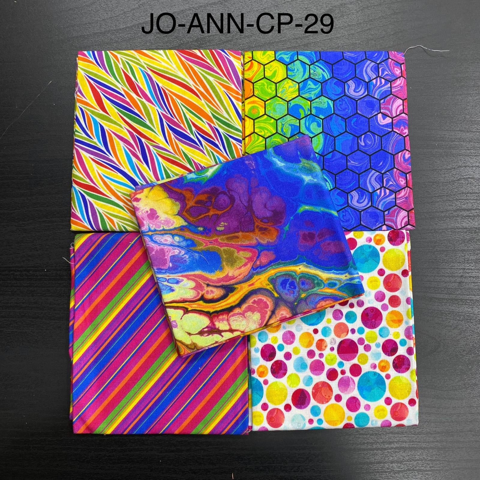 5 Piece 100% Cotton 5 Designs Fat Quarter Bundle - 45cm x 53cm Fabric M1981