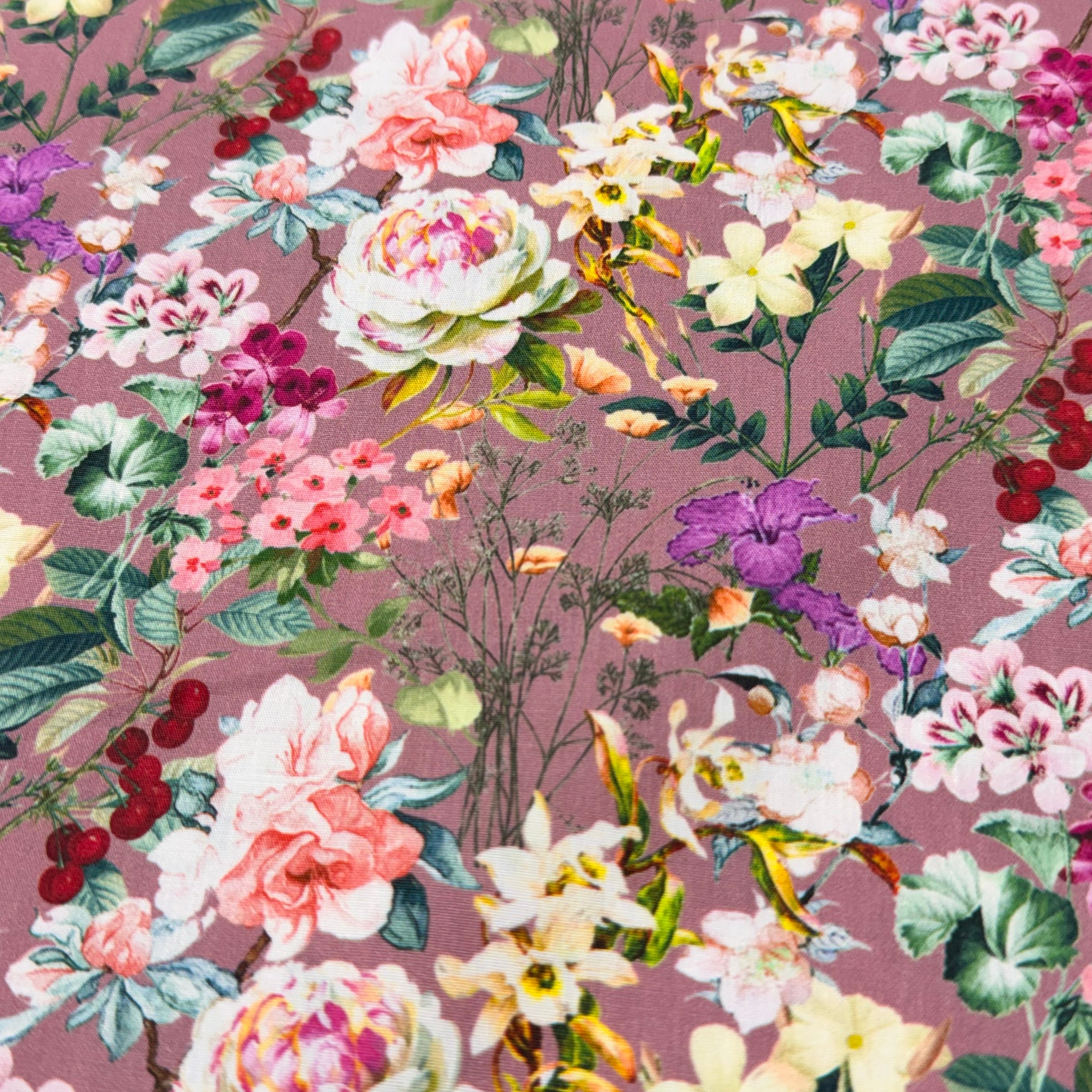 Spring roses floral Cotton Print Fabric – 100% Cotton - 147cm Wide - M2129