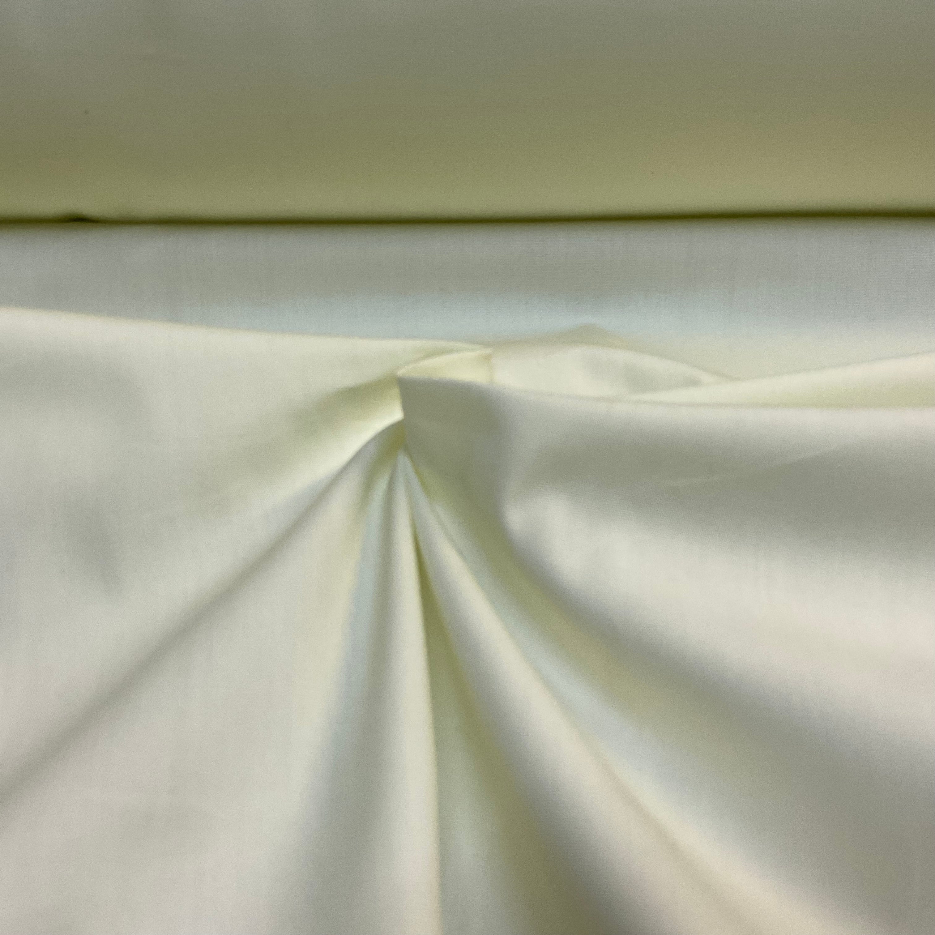 £4.15 High-Quality  100% Cotton Fabric 150cm Wide Dressmaking Crafts M2017