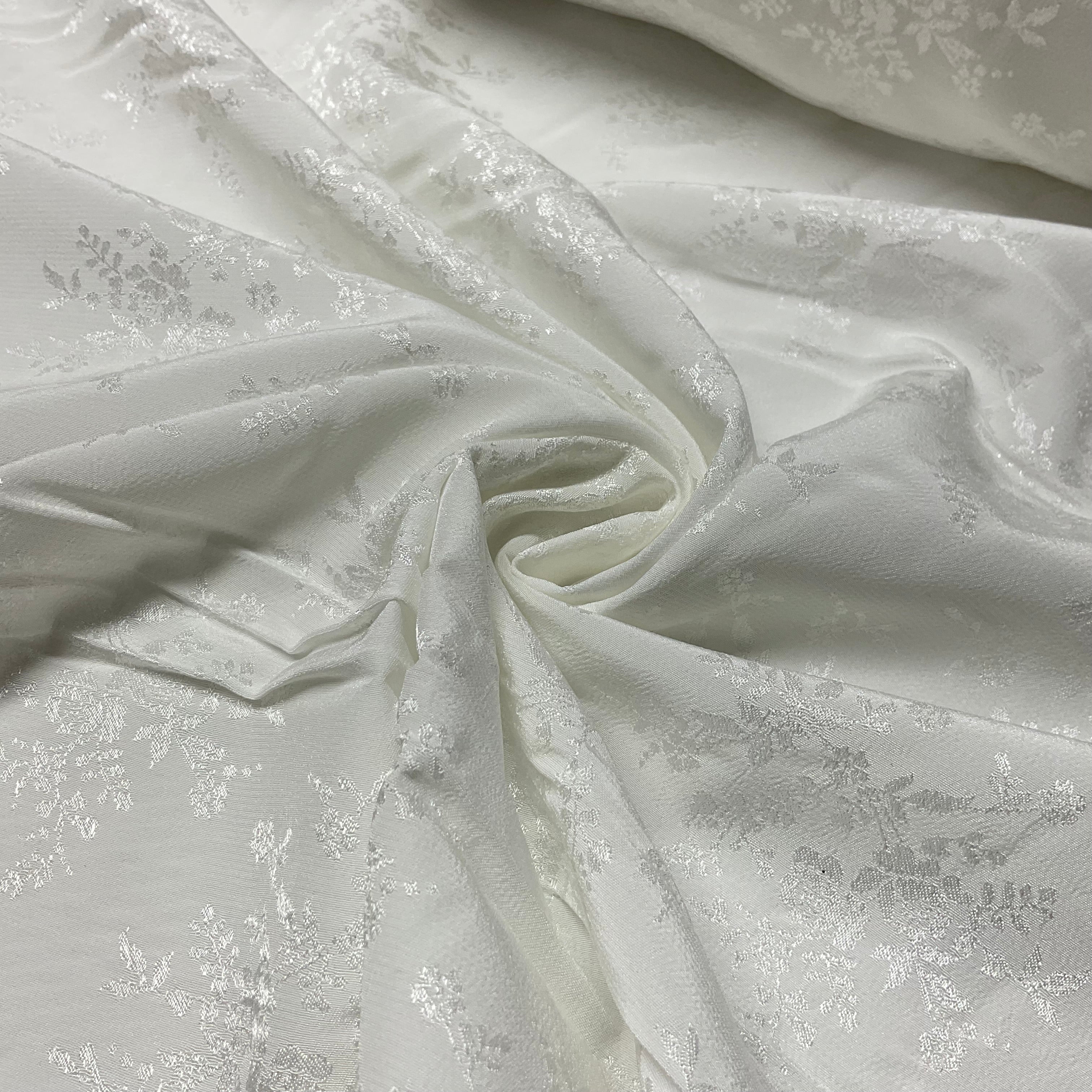 Floral jacquard brocade ideal for jackets waistcoats dress fabric 150cm wide M2093