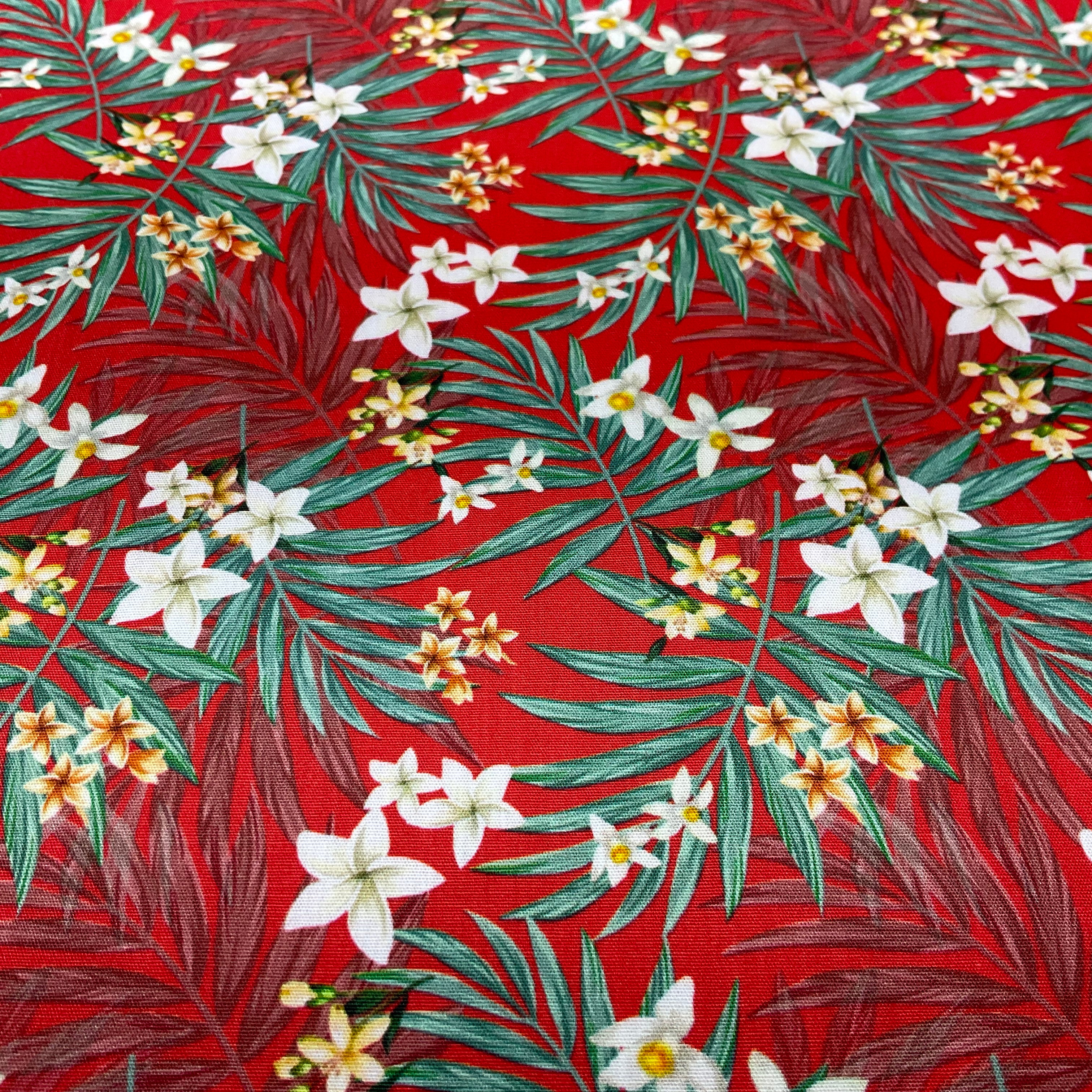 Tropical floral Cotton Print Fabric – 100% Cotton - 147cm Wide - M2130