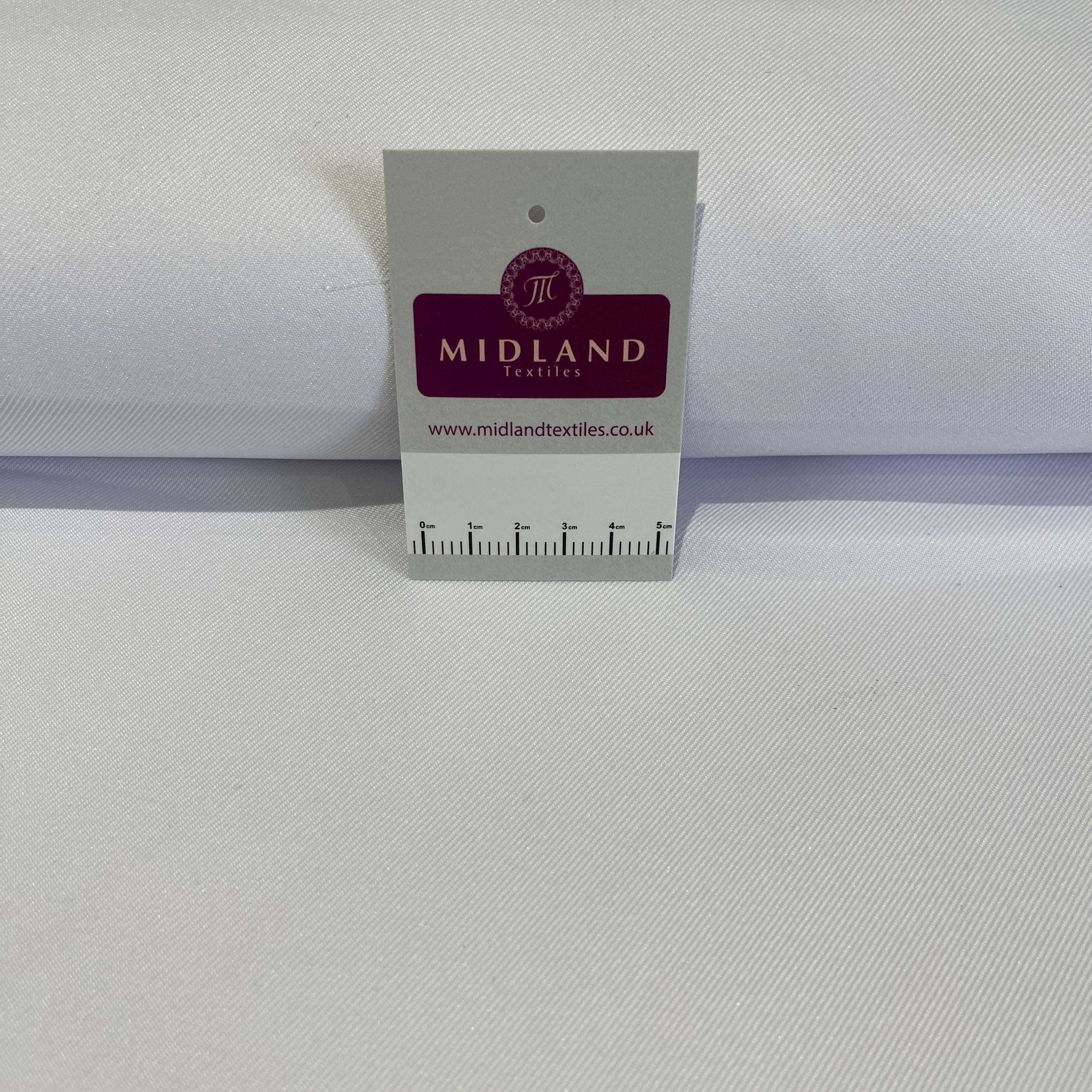 Hi Quality Polycotton Cotton Fabric 110cm wide sold per metre M1967