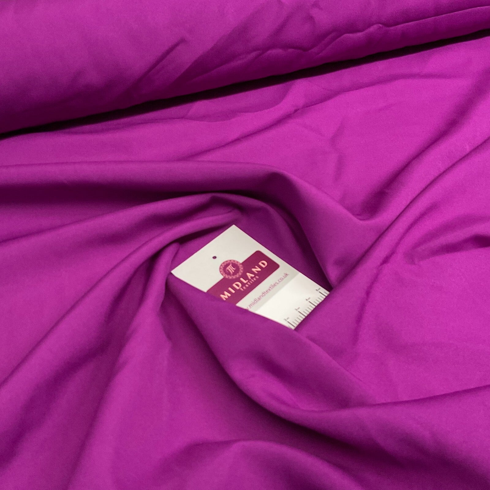 £2.99 Plain Soft Lightweight Lining 100% Polyester Fabric 100 cm Wide MR860