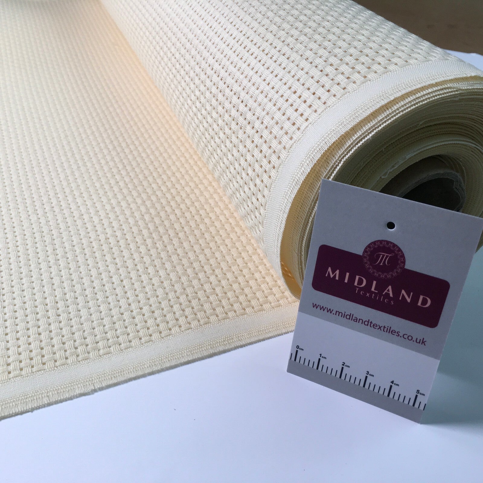 £8.00 Plain Cream Binca matt 100% cotton  Fabric 50 cm MD1410 Mtex