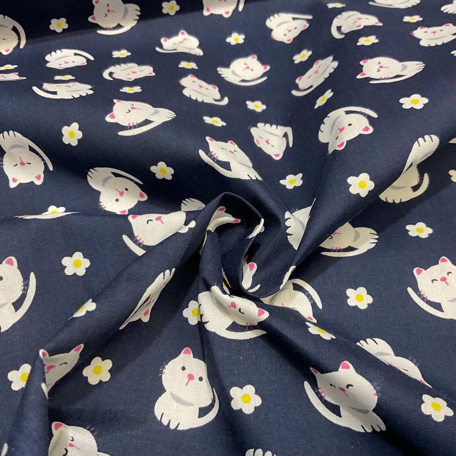 Kitten Kitty  Children's Poly cotton printed lightweight fabric M1628