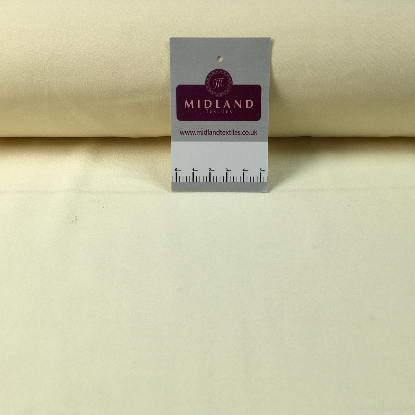 £2.99 Plain Soft Lightweight Lining 100% Polyester Fabric 100 cm Wide MR860