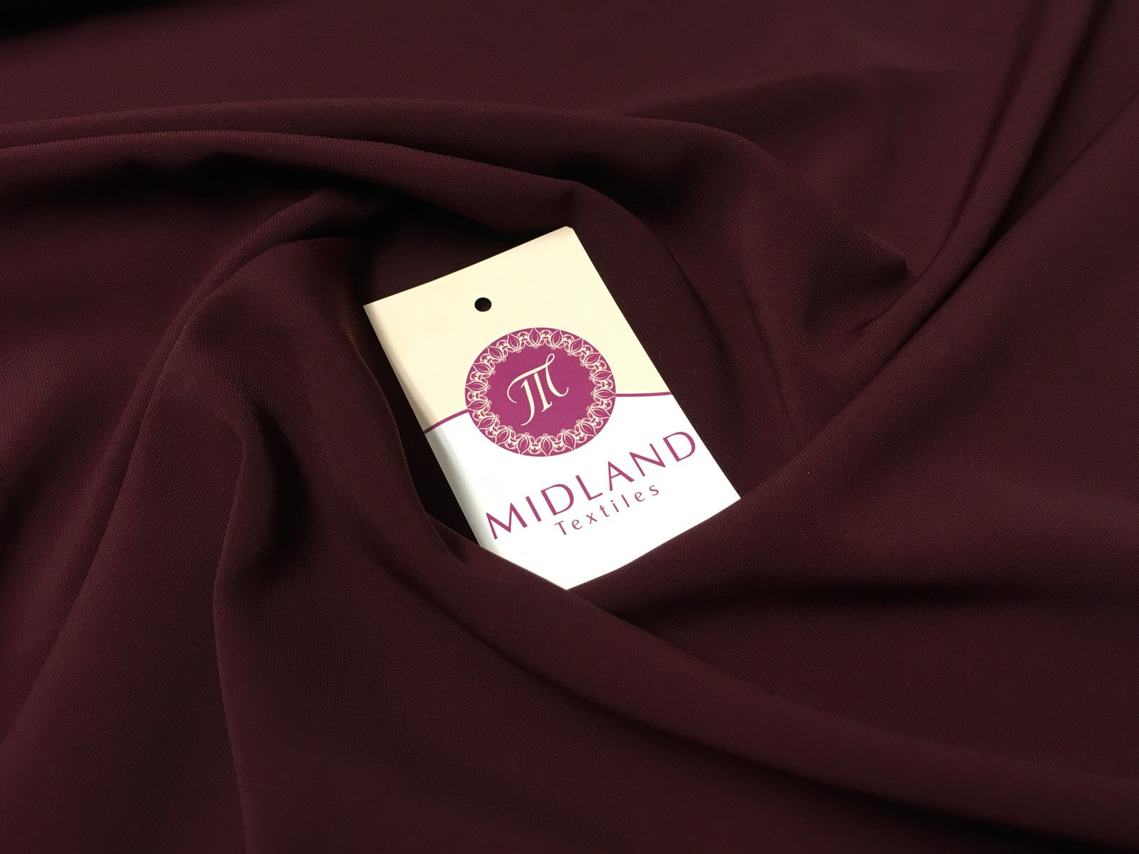 £5.99/m Soft Luxury Peach Crepe Dressmaking Fabric for Bridal M510