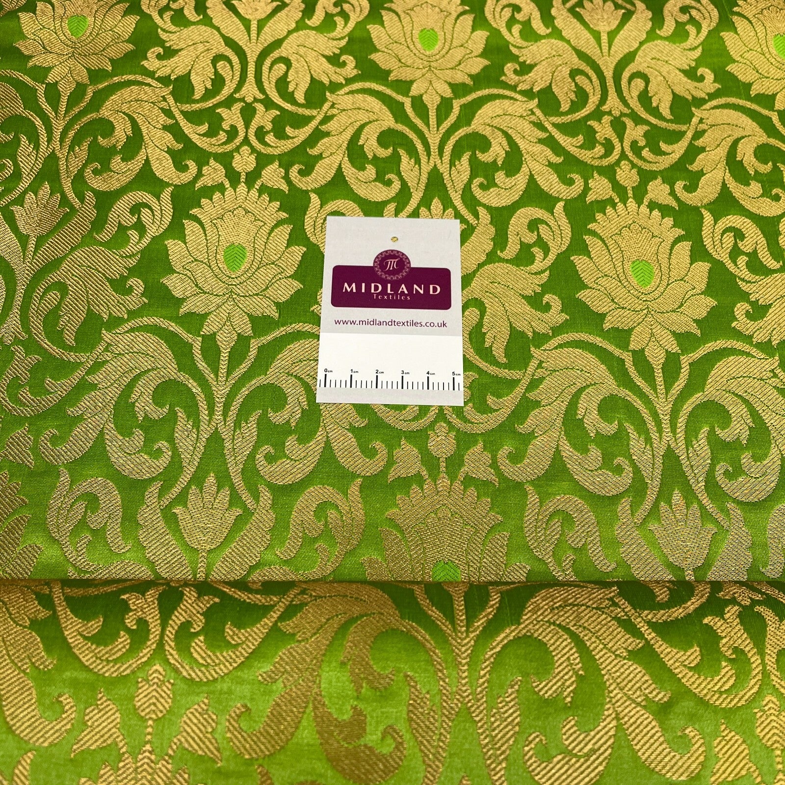 Indian floral ornamental gold metallic Banarsi brocade 44 inches wide M374 Mtex