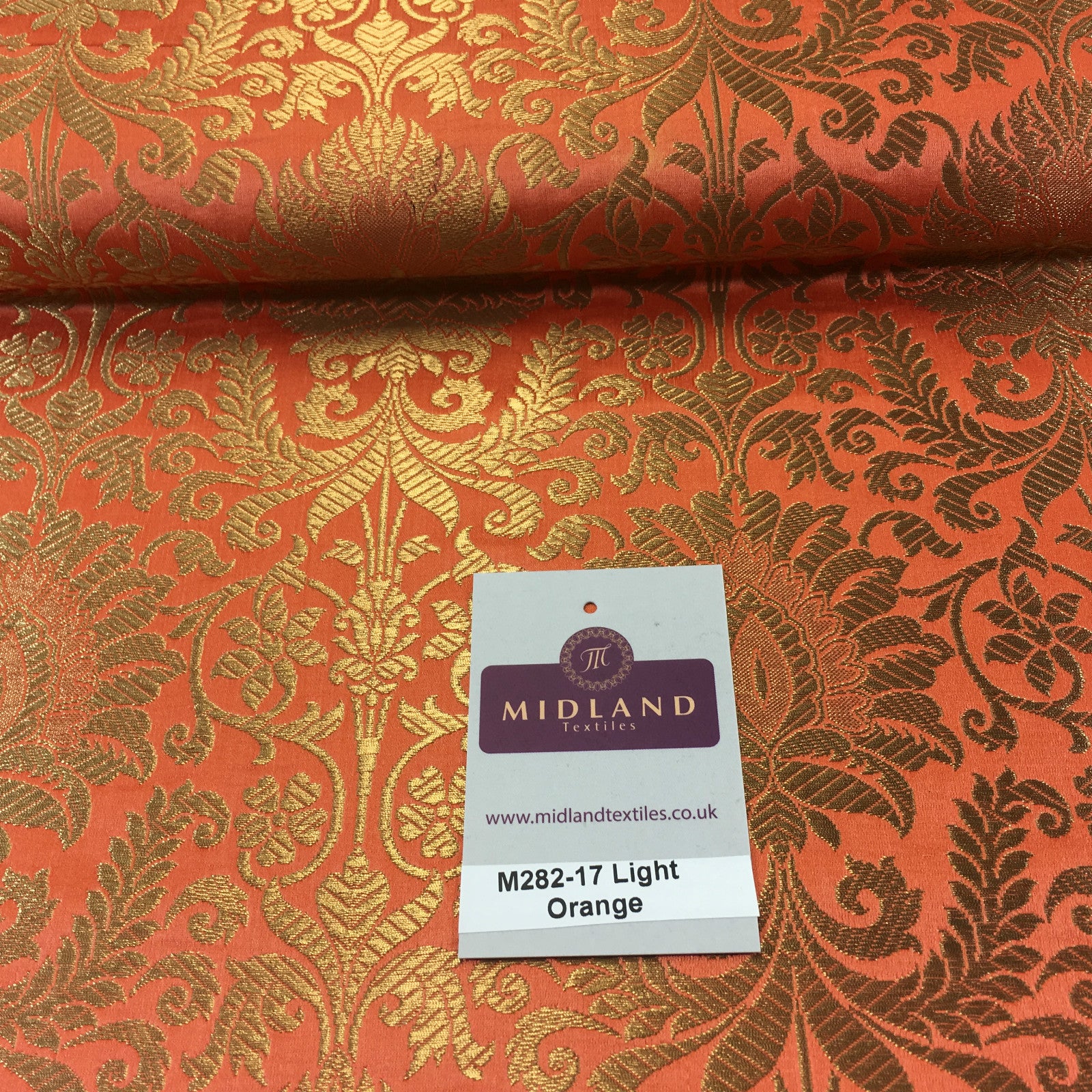 £14.99/m Gold Floral metallic Indian faux silk banarsi Brocade fabric 45'  M282