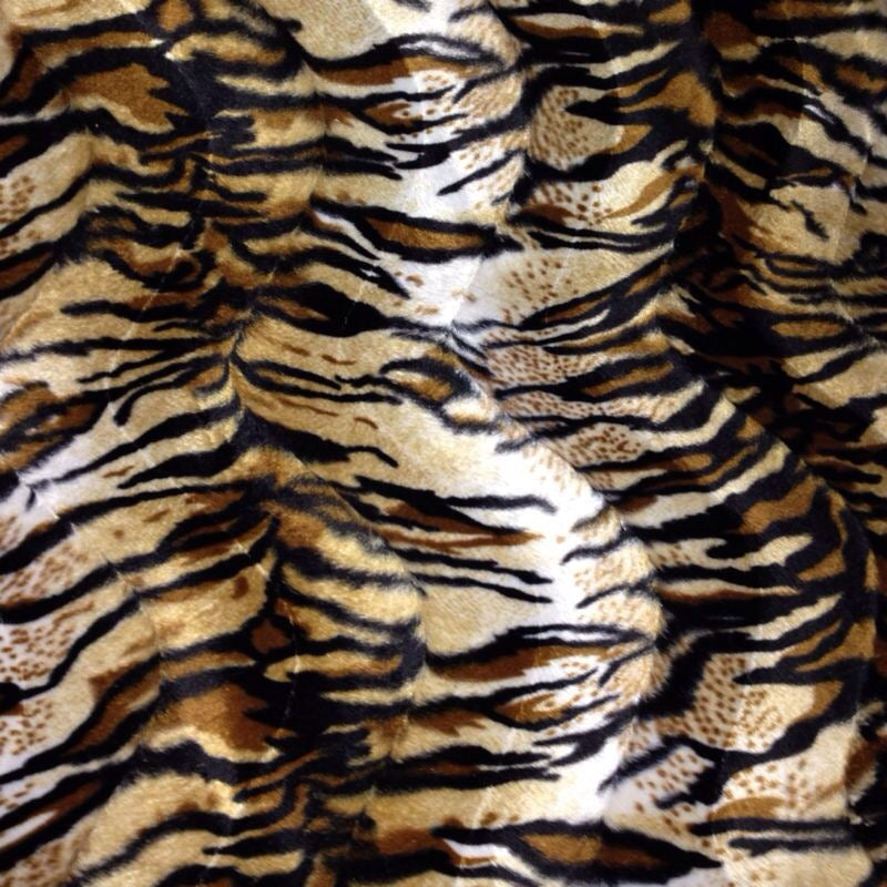 £9.00 ANIMAL PRINT VELBOA FAUX FUR VELOUR FABRIC CRAFT MATERIAL 60' WIDE M220
