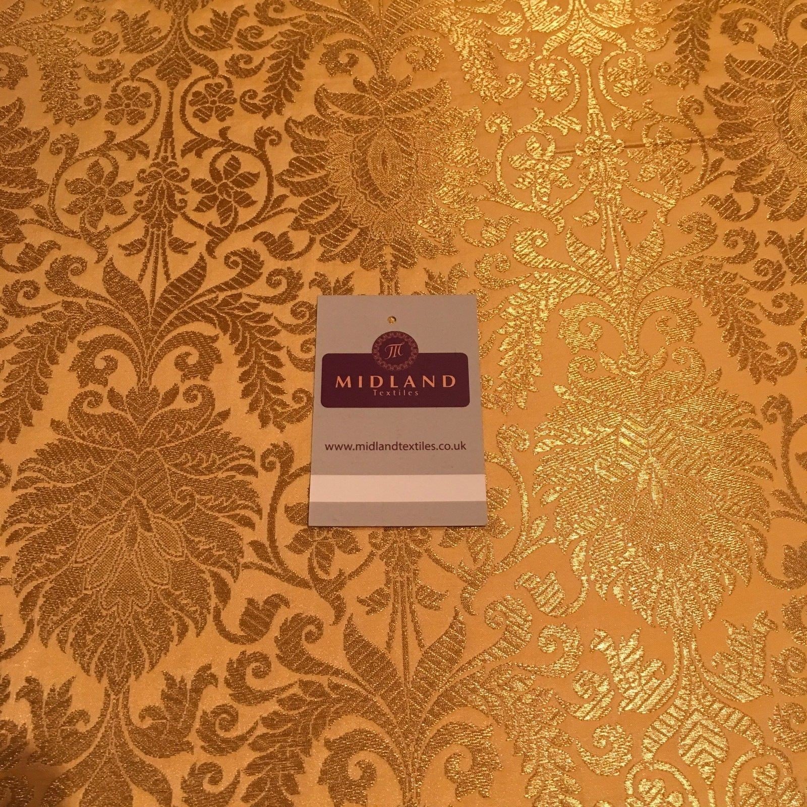 £14.99/m Gold Floral metallic Indian faux silk banarsi Brocade fabric 45'  M282