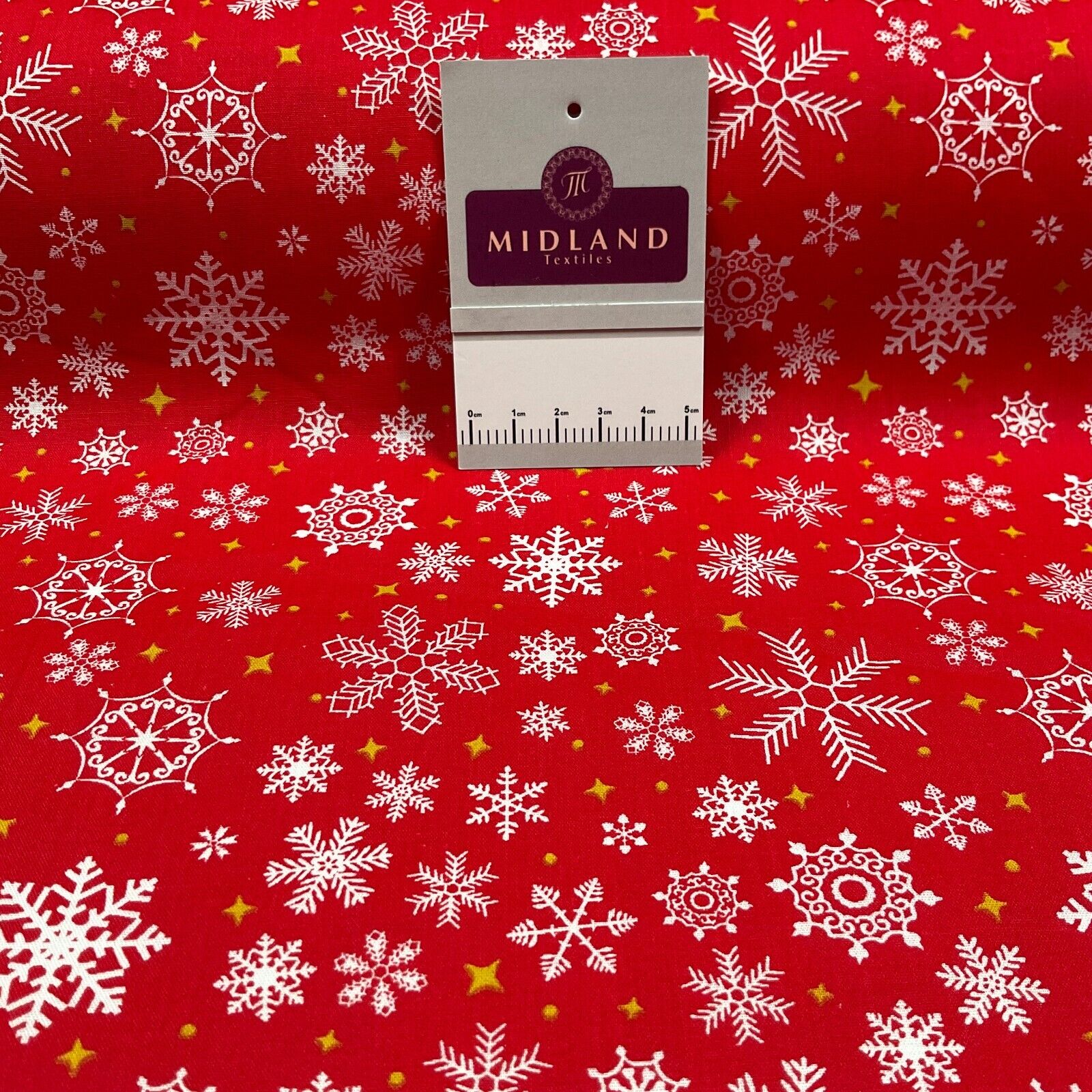 Assorted Christmas xmas Printed crafting  Santa Holly Reindeers fabric M1682