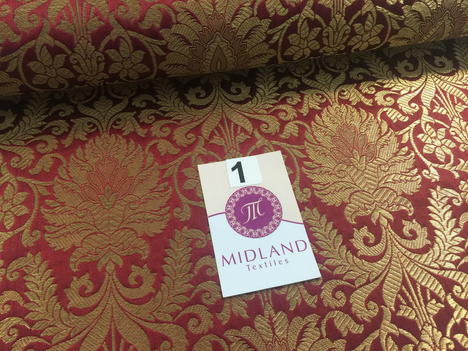 £14.99/m Gold Floral metallic Indian faux silk banarsi Brocade fabric 45'  M282