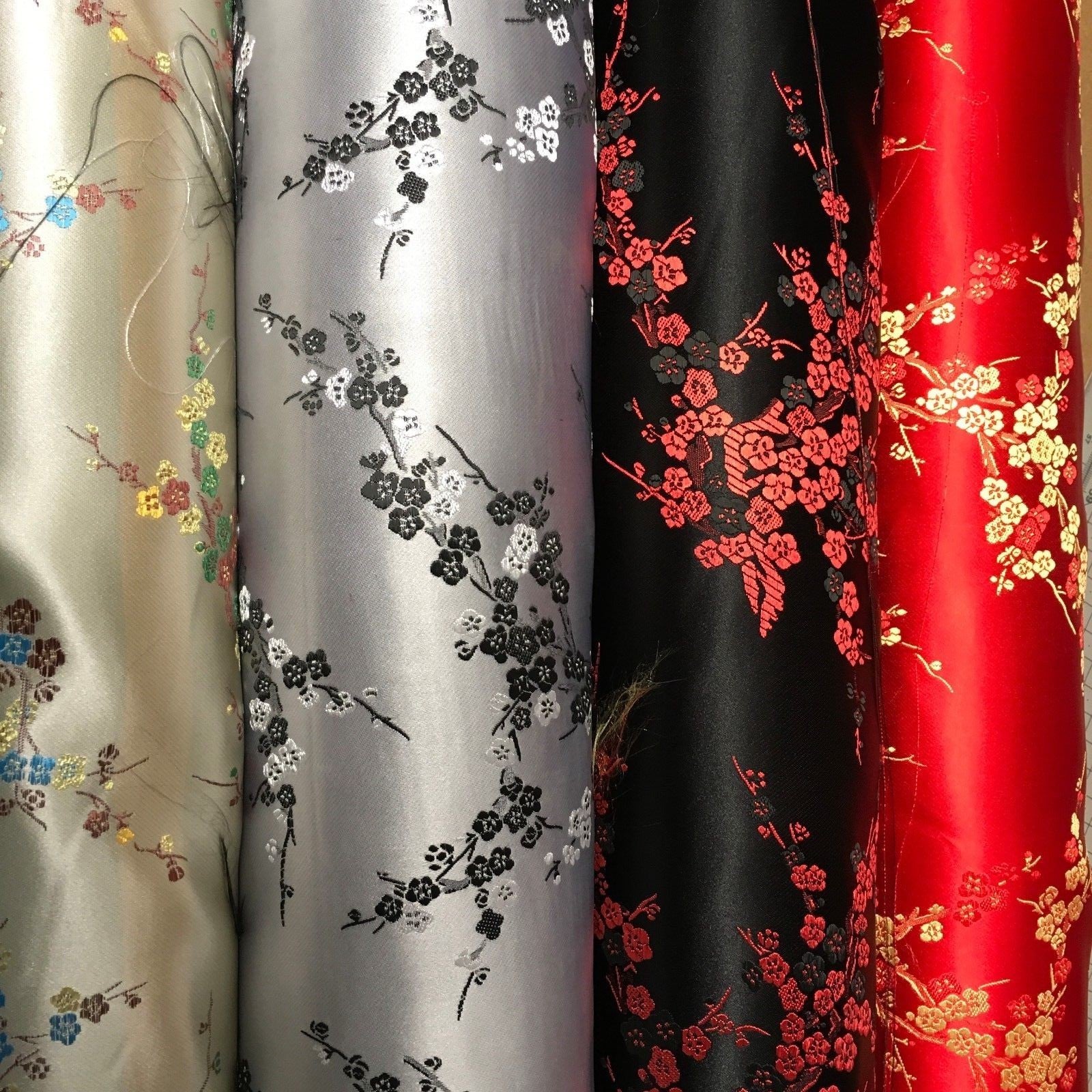 £8.20 Chinese Blossom Satin Brocade Dress Fabric -  M240 Mtex