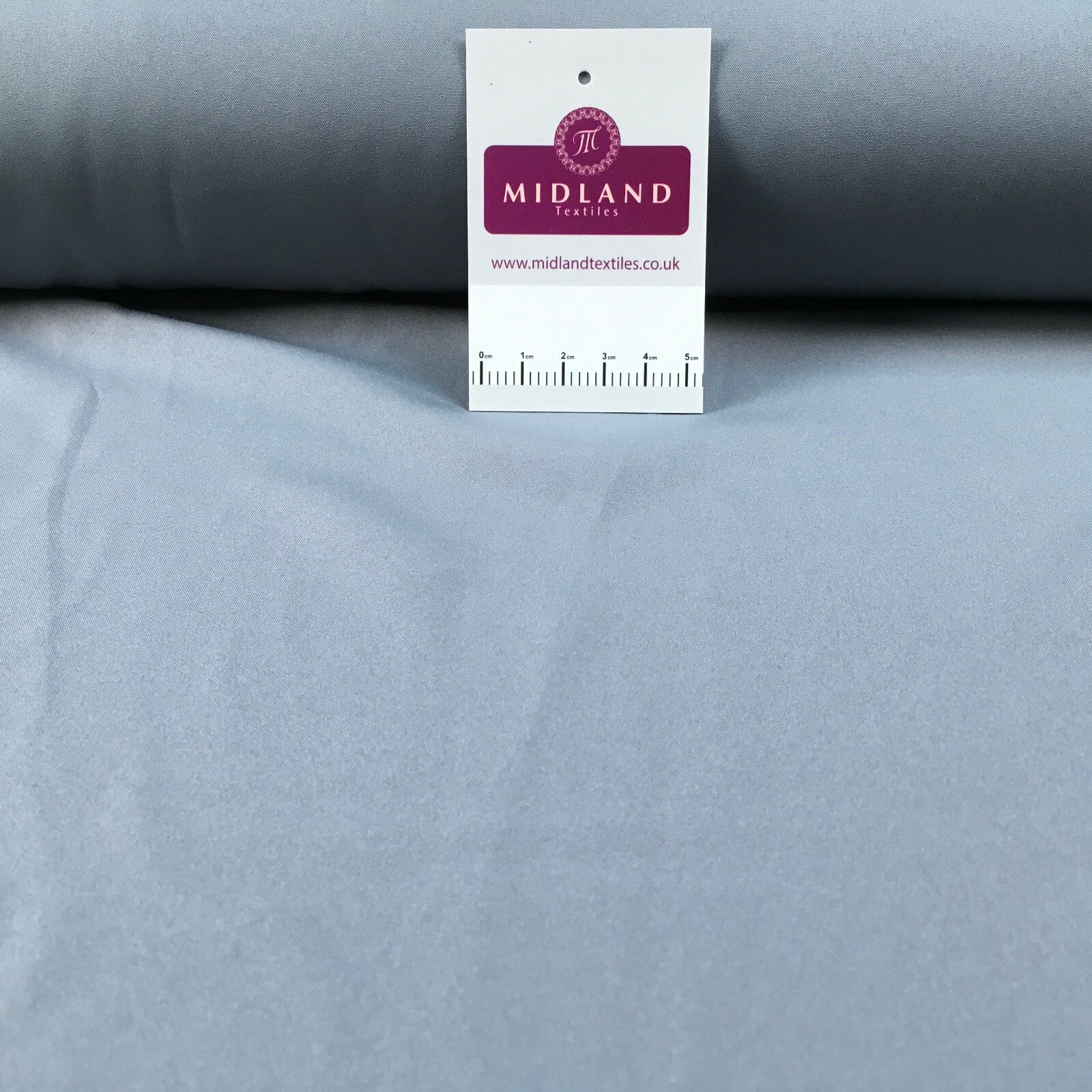 £2.99 Plain Soft Lightweight Lining 100% Polyester Fabric 100 cm Wide MR860