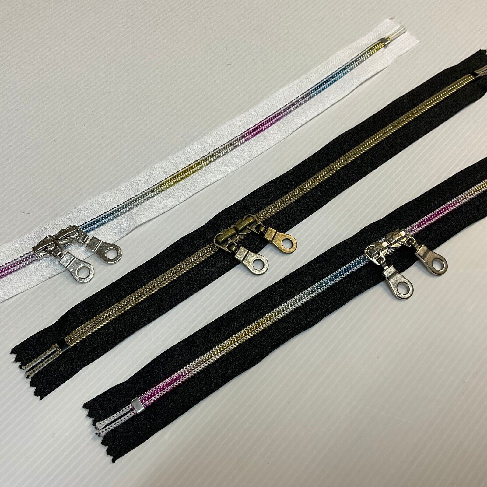 1pcs 12' 30cm Long Handbag 0 Zip Rainbow Black White Brass M1958