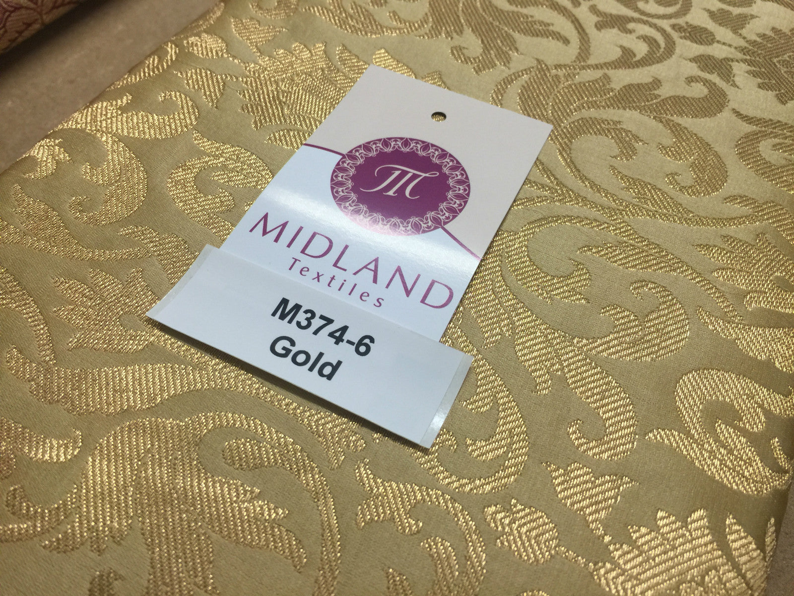 Indian floral ornamental gold metallic Banarsi brocade 44 inches wide M374 Mtex