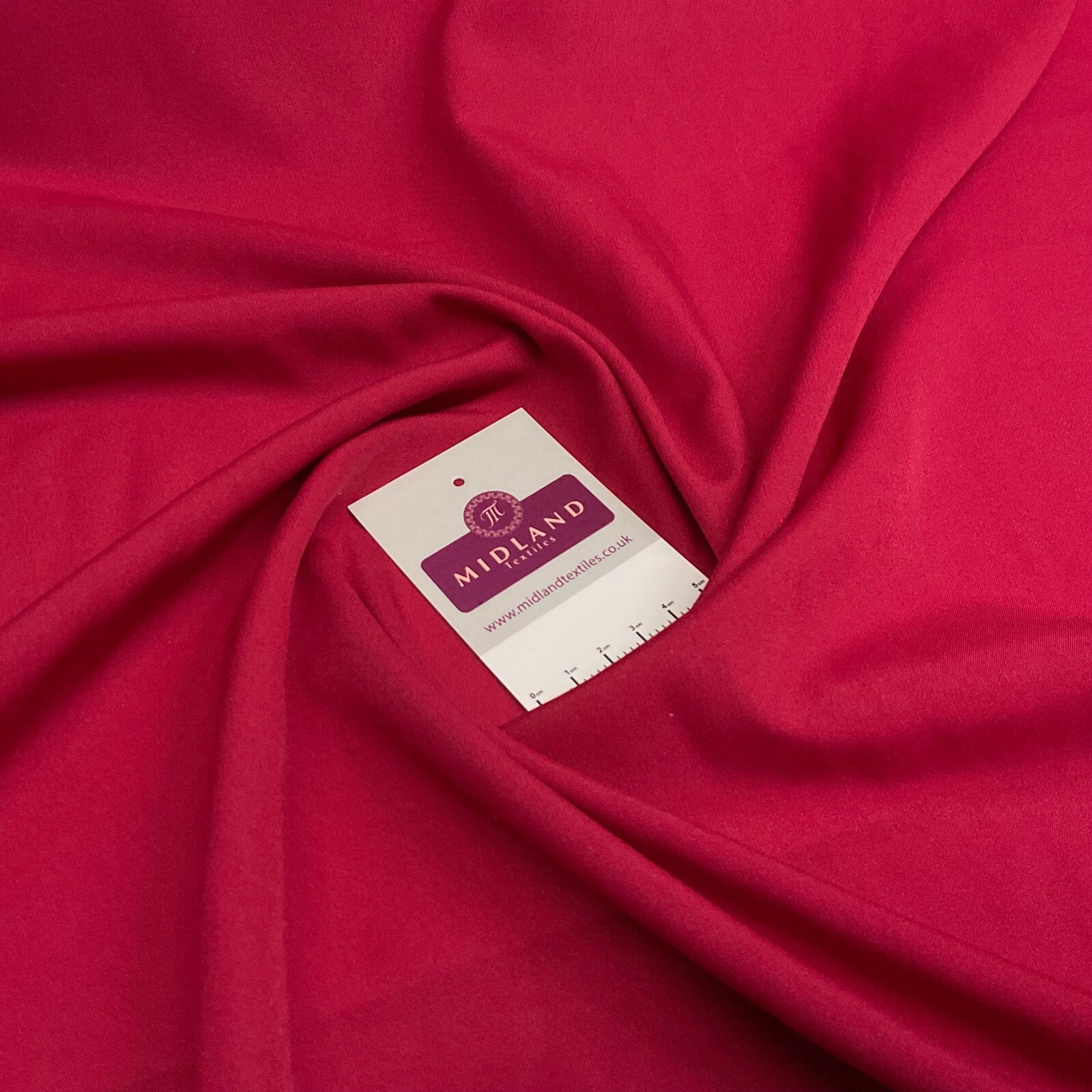 £2.99 Plain Soft Lightweight Lining 100% Polyester Fabric 100 cm Wide MR860