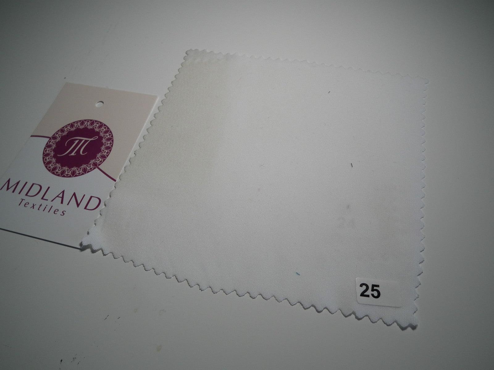 £5.49 Luxury Crepe Micro Peach-skin Dress Fabric Bonanza Midtex 50 Colours M400