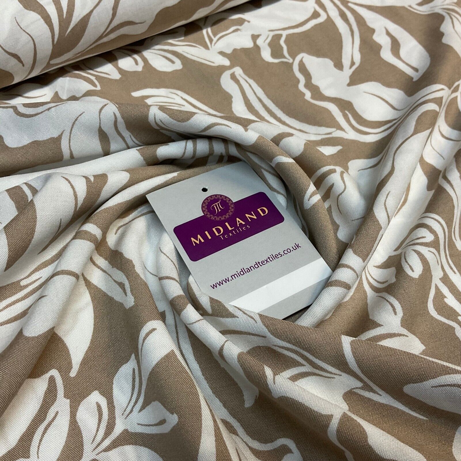 Leaf printed Viscose abstract summer dress Fabric Sold per Metre M1821