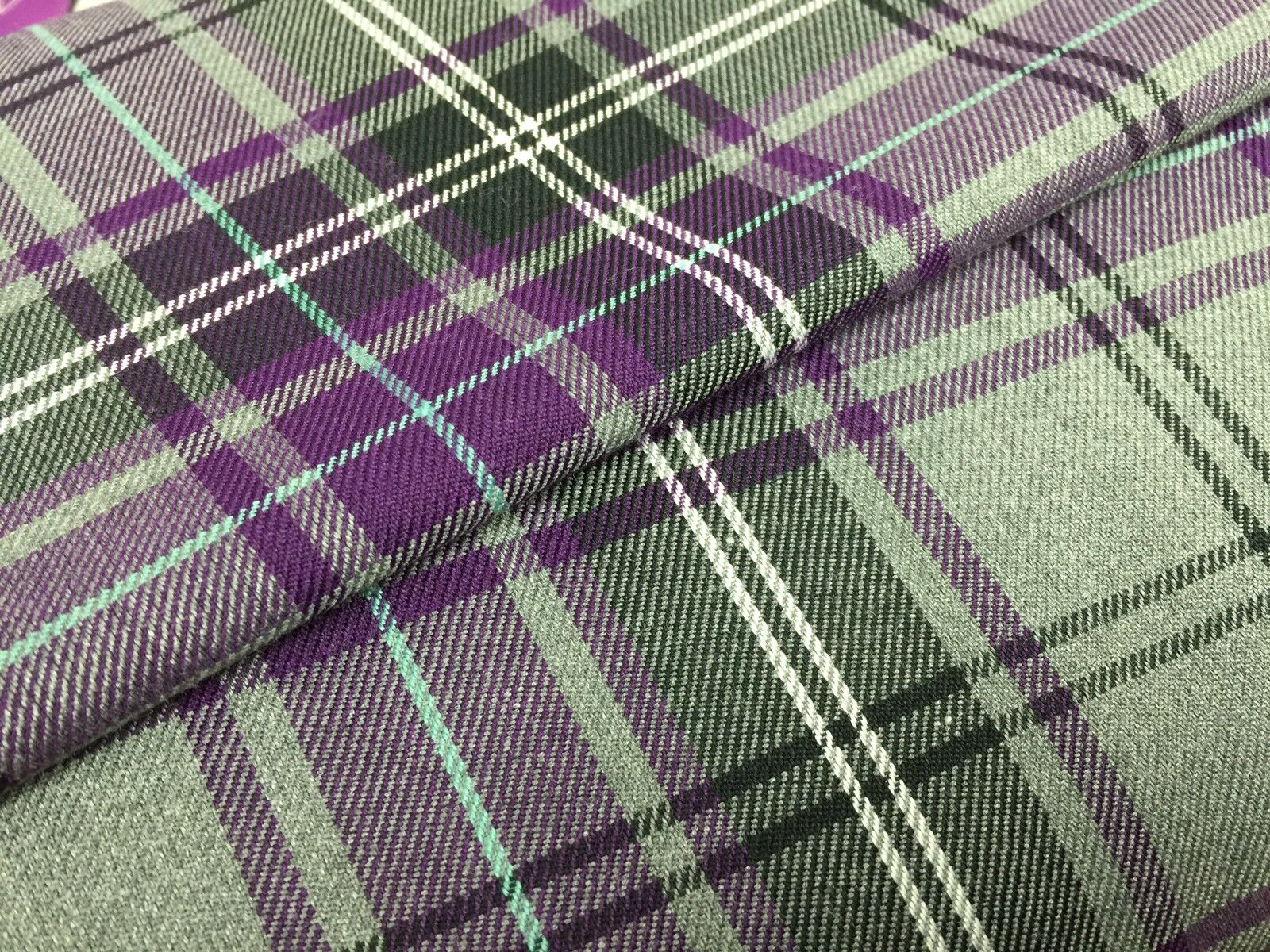 Tartan Fabric Poly Viscose - (150cm) Wide -  per mtr M190 Mtex