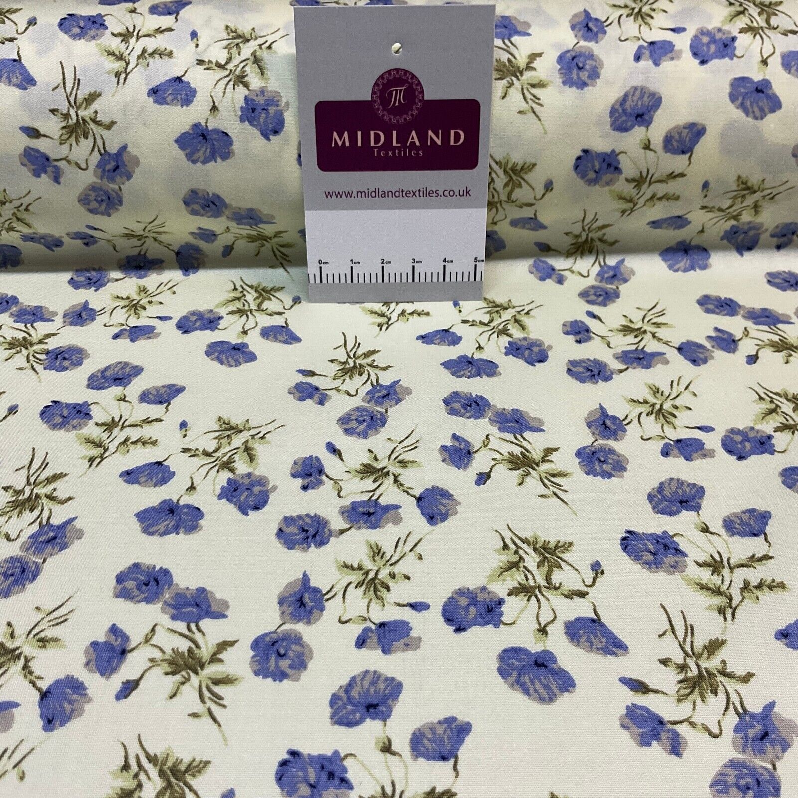 Summer vintage style Cream floral Cotton Poplin dress Fabric Sold by Metre M1864