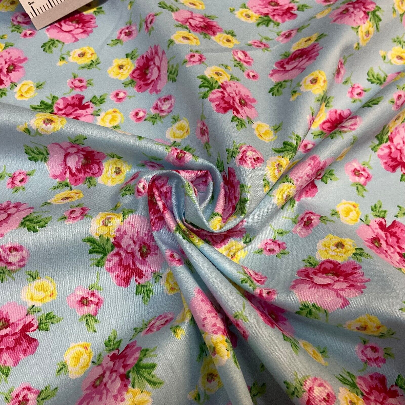 Summer vintage style Rose floral Cotton Poplin dress Fabric Sold per Metre M1863