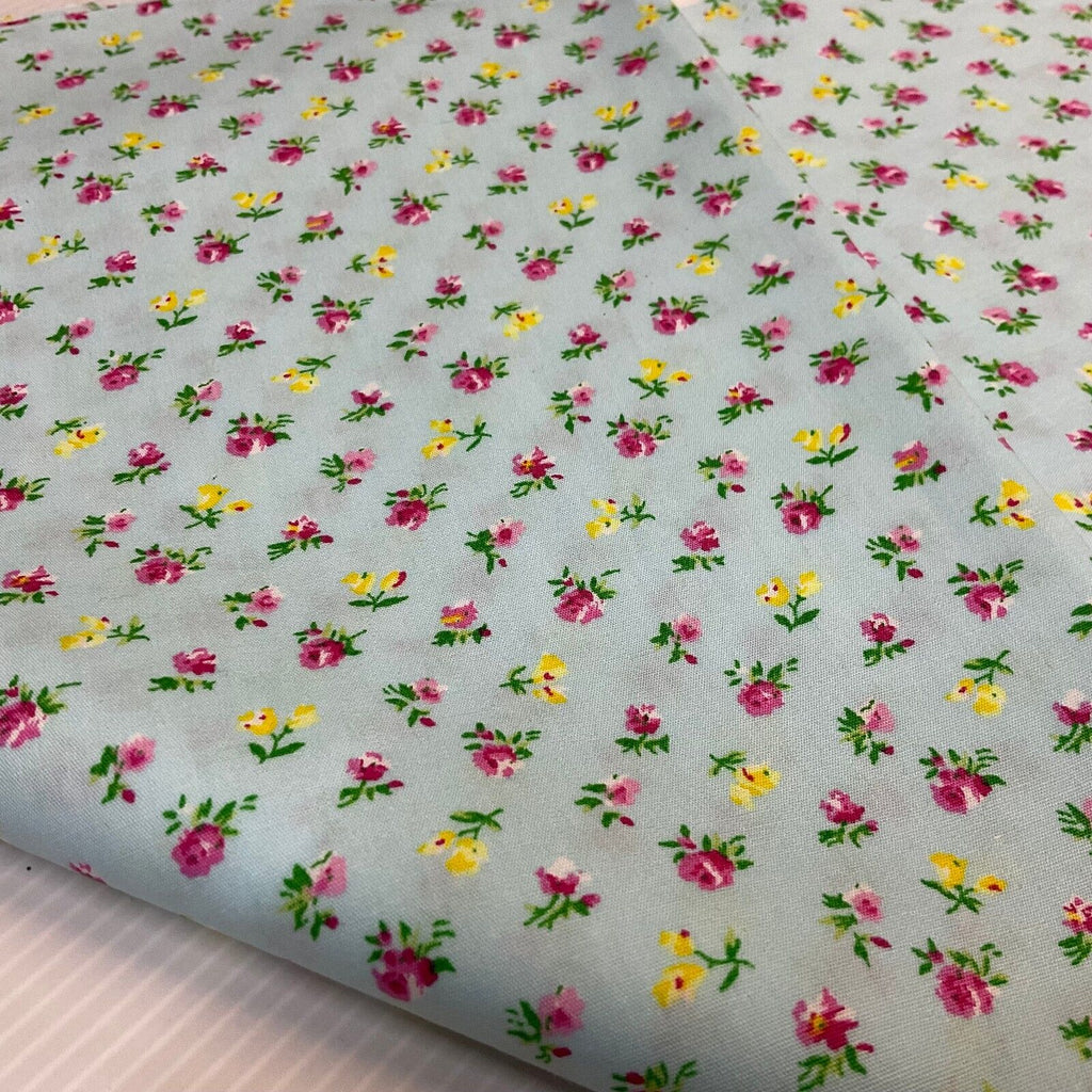 Carnation small floral Cotton Poplin dress Fabric sold by the meter M1922