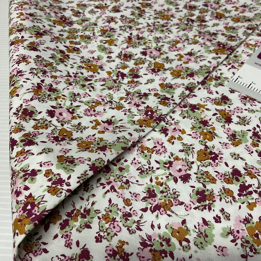 Small floral Heather Cotton Poplin dress Fabric sold by the meter M1919