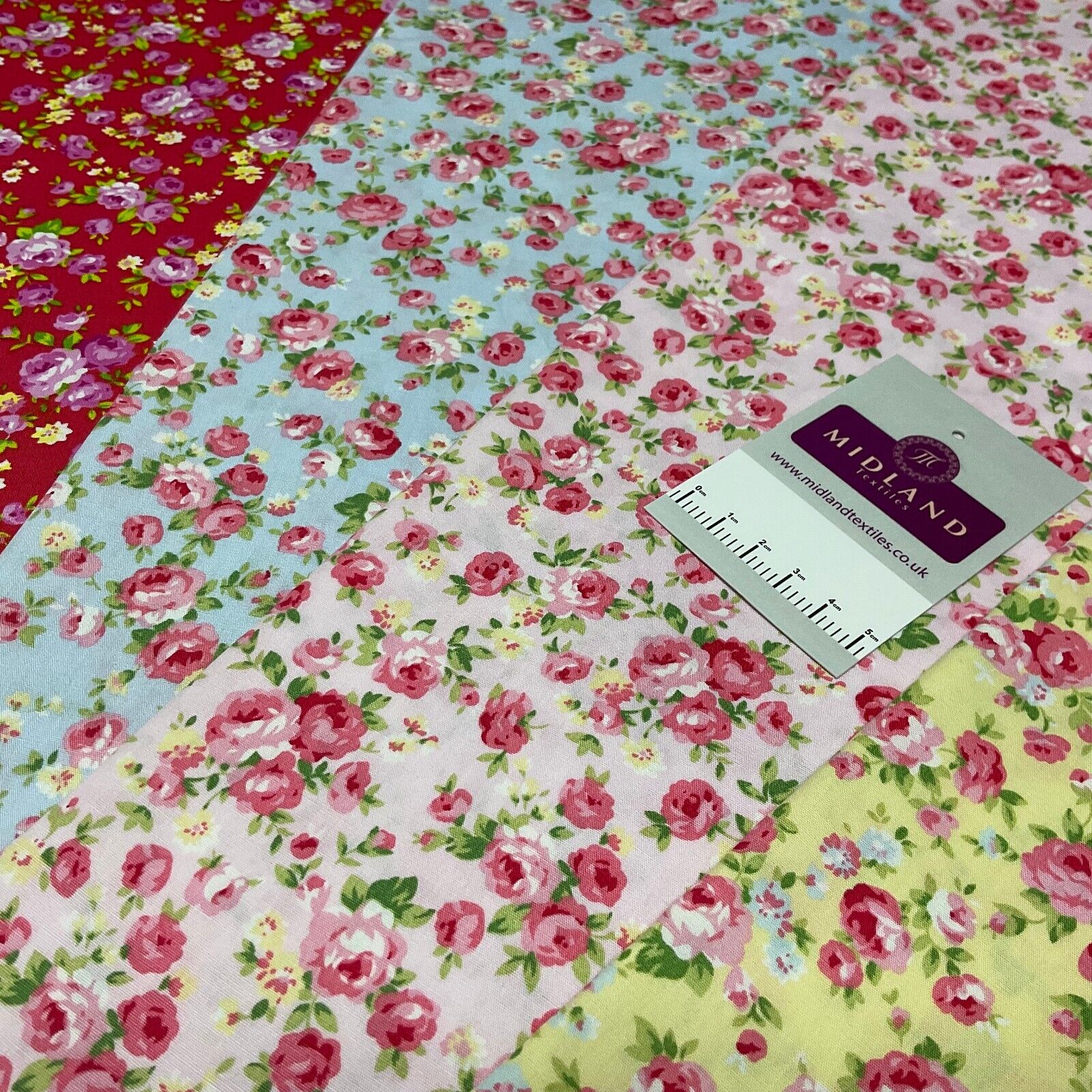 Classic Rose Floral Cotton Poplin dress Fabric Sold by the meter M1895