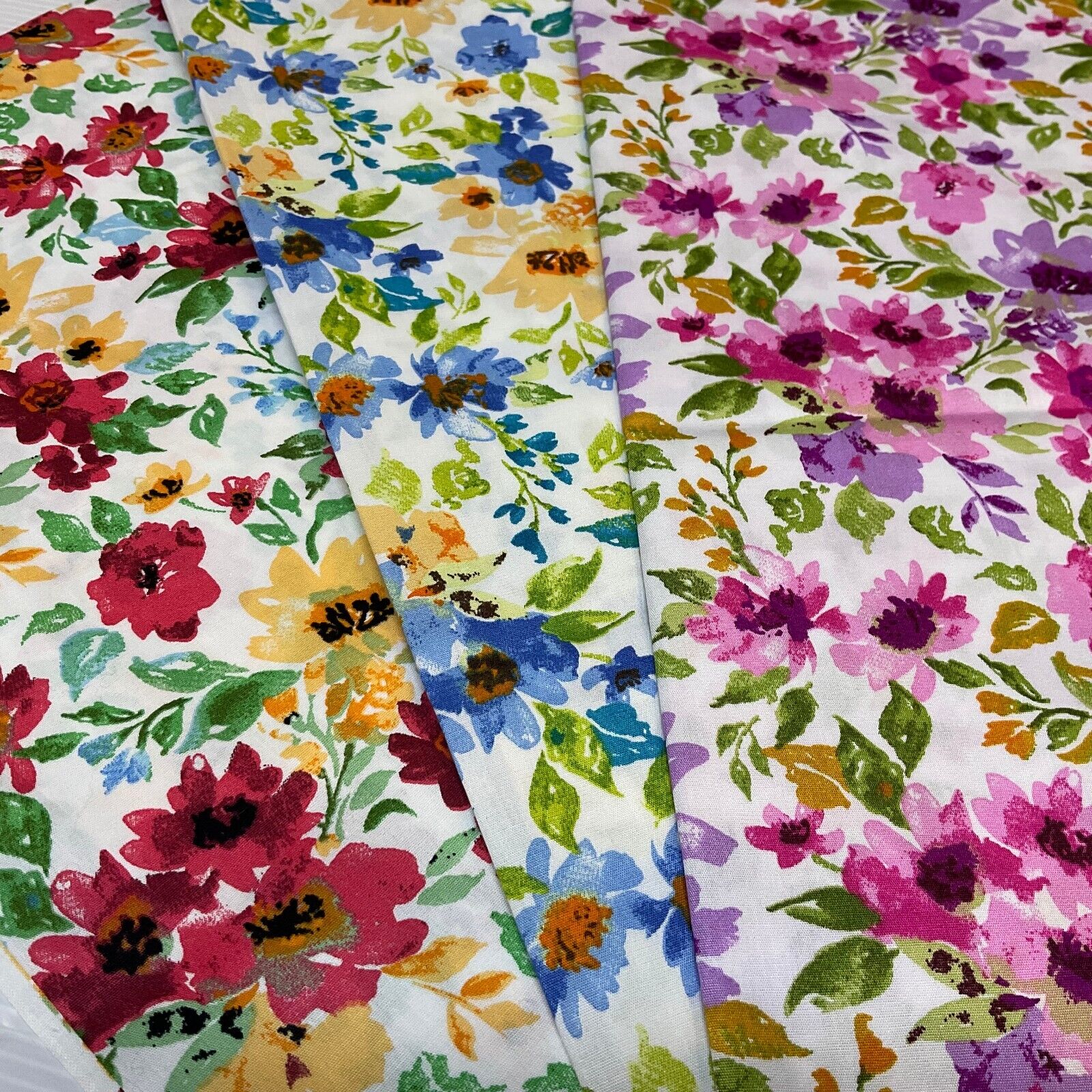 Bold Tropical Floral Cotton Poplin dress Fabric Sold by the meter M1907