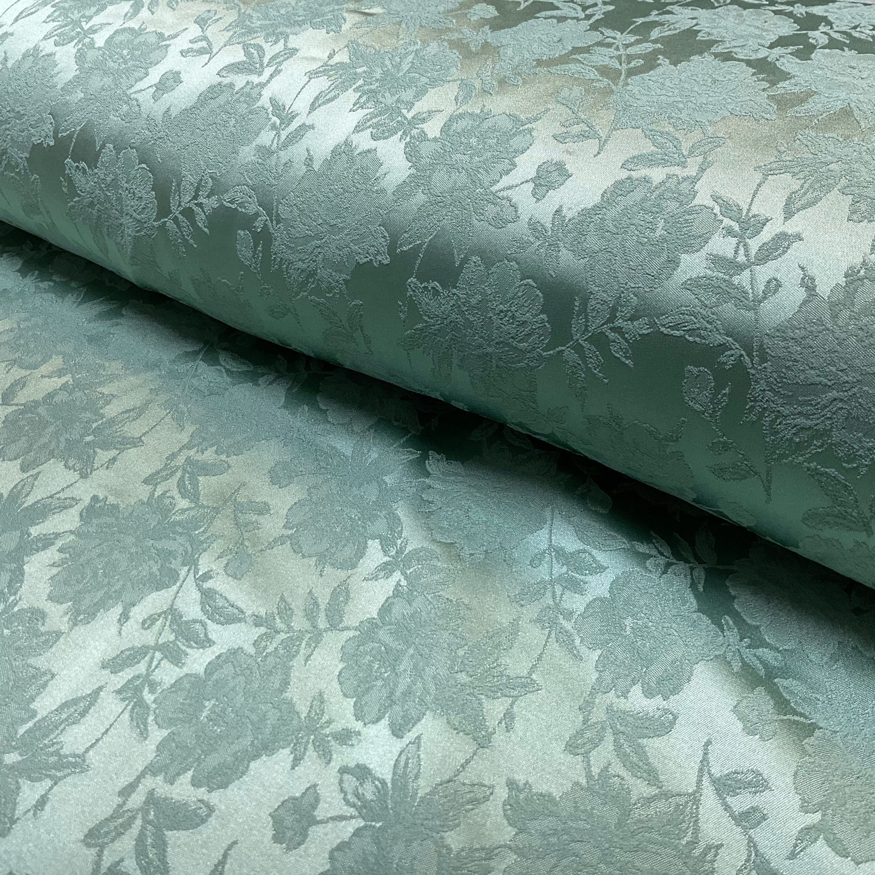 Floral jacquard brocade ideal for jackets waistcoats 142cm wide dress fabric M2074