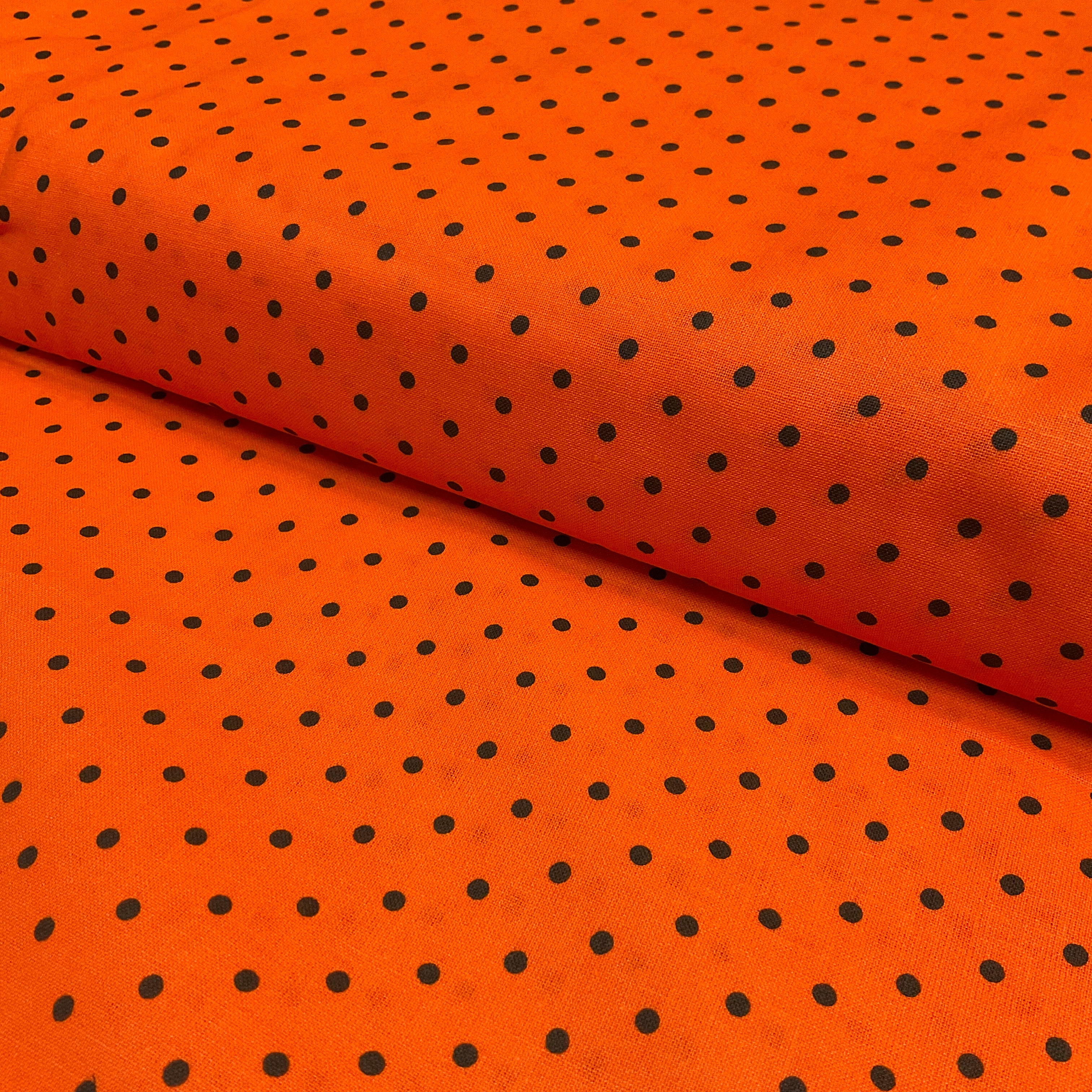 Swiss Pin Dot Spots 100% Cotton Poplin Fabric – 112cm Wide – Ditsy Polka Dot Design M2063