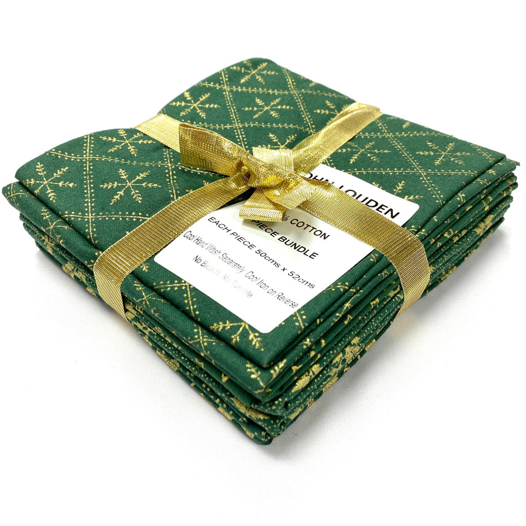 Bundle 15 John Louden Christmas Fat Quarter Bundle – 5 Piece 100% Cotton Fabric Pack (50cm x 52cm)