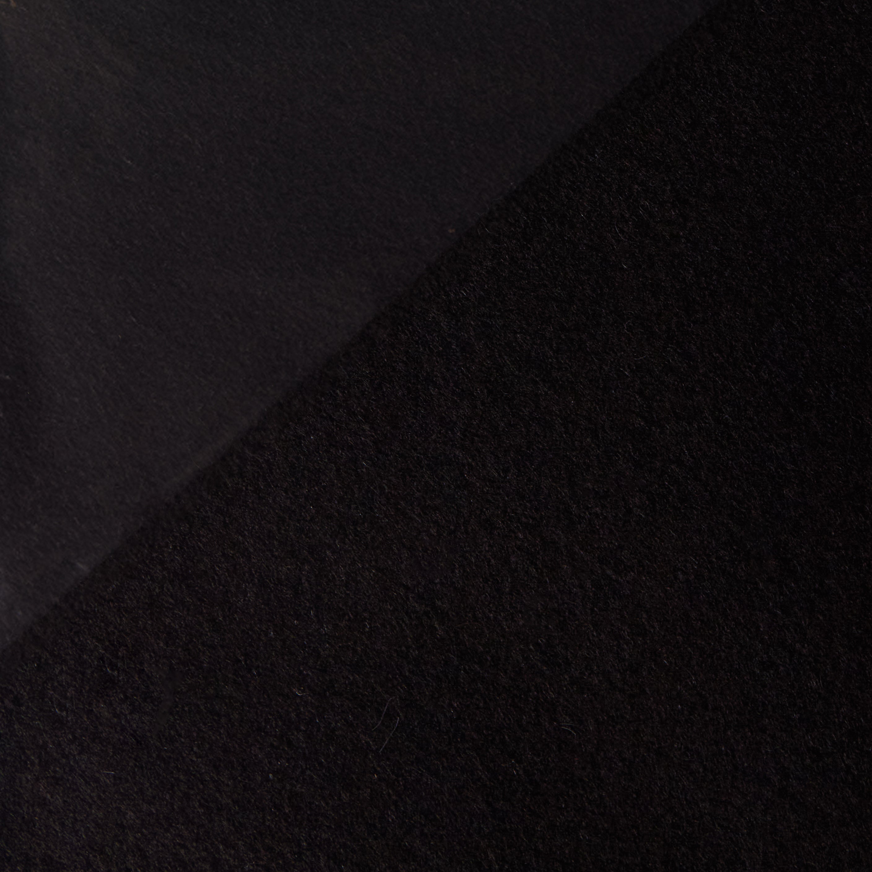 Oscar & Ivy Wool blend Viscose Mix Felt 36' Wide Fabric M1980