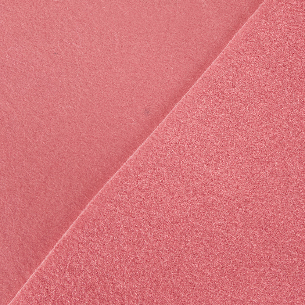 Oscar & Ivy Wool blend Viscose Mix Felt 36' Wide Fabric M1980