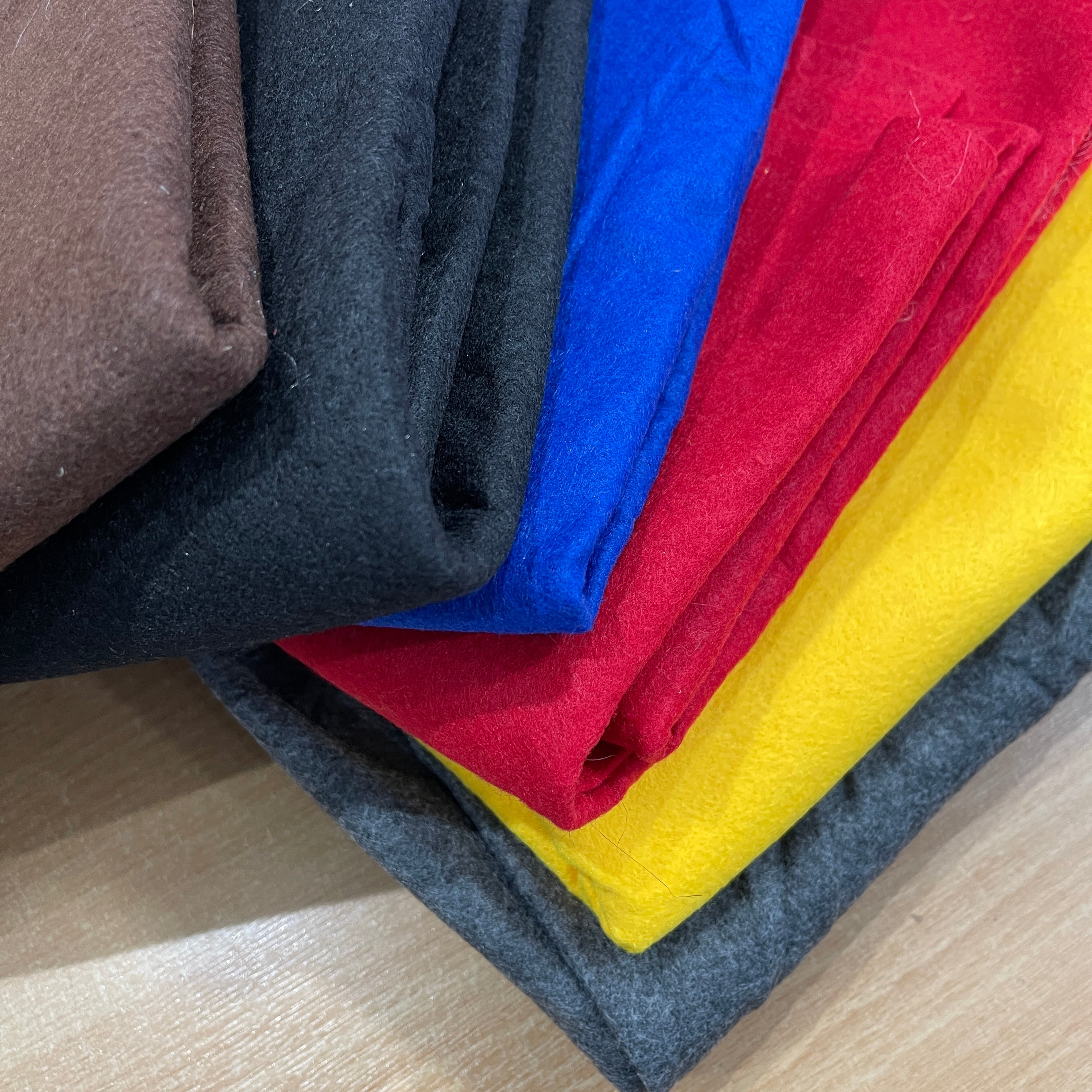 Plain Felt 1KG Assorted colours & sizes remenant pieces Craft Fabric M1976