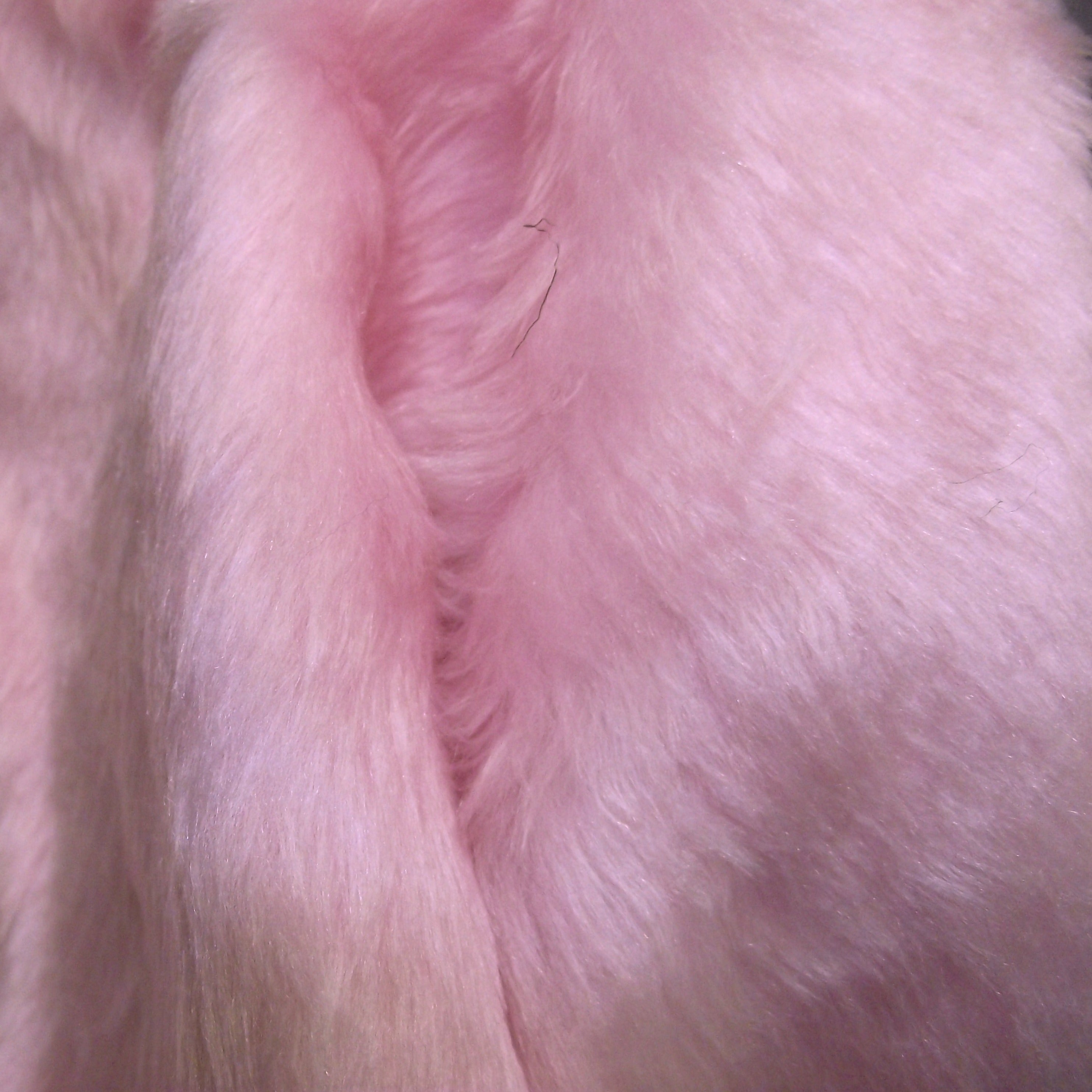 Plain Faux Fur 14 mm soft pile ideal for Clothing, throws Fabric 58' Wide MT930
