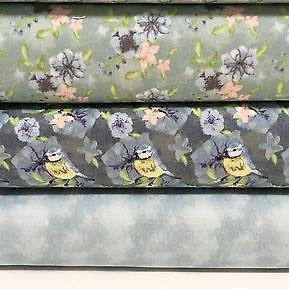 Blue Watercolour Floral 100% Cotton Craft & Patchwork fabric 44" Wide M562 Mtex - Midland Textiles & Fabric