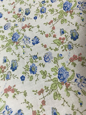 Vinatge Floral poly cotton print dress craft fabric 44' Wide M353 Mtex - Midland Textiles & Fabric