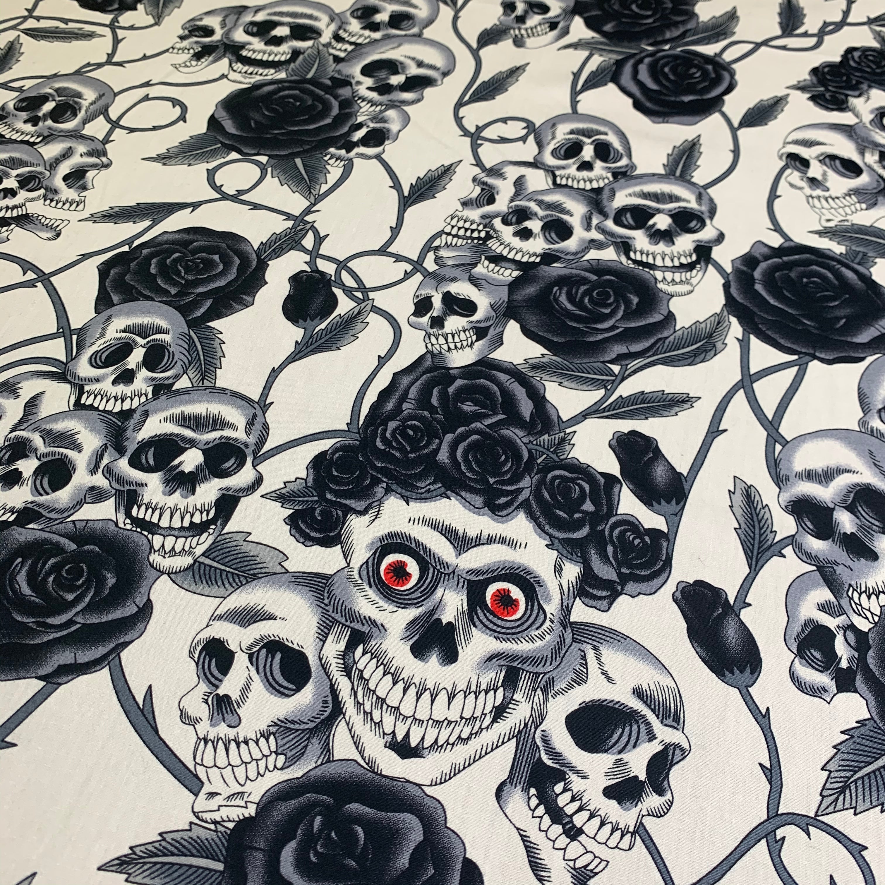 Halloween Skull and roses printed 100% cotton poplin craft mask Fabric MD1399 Mtex