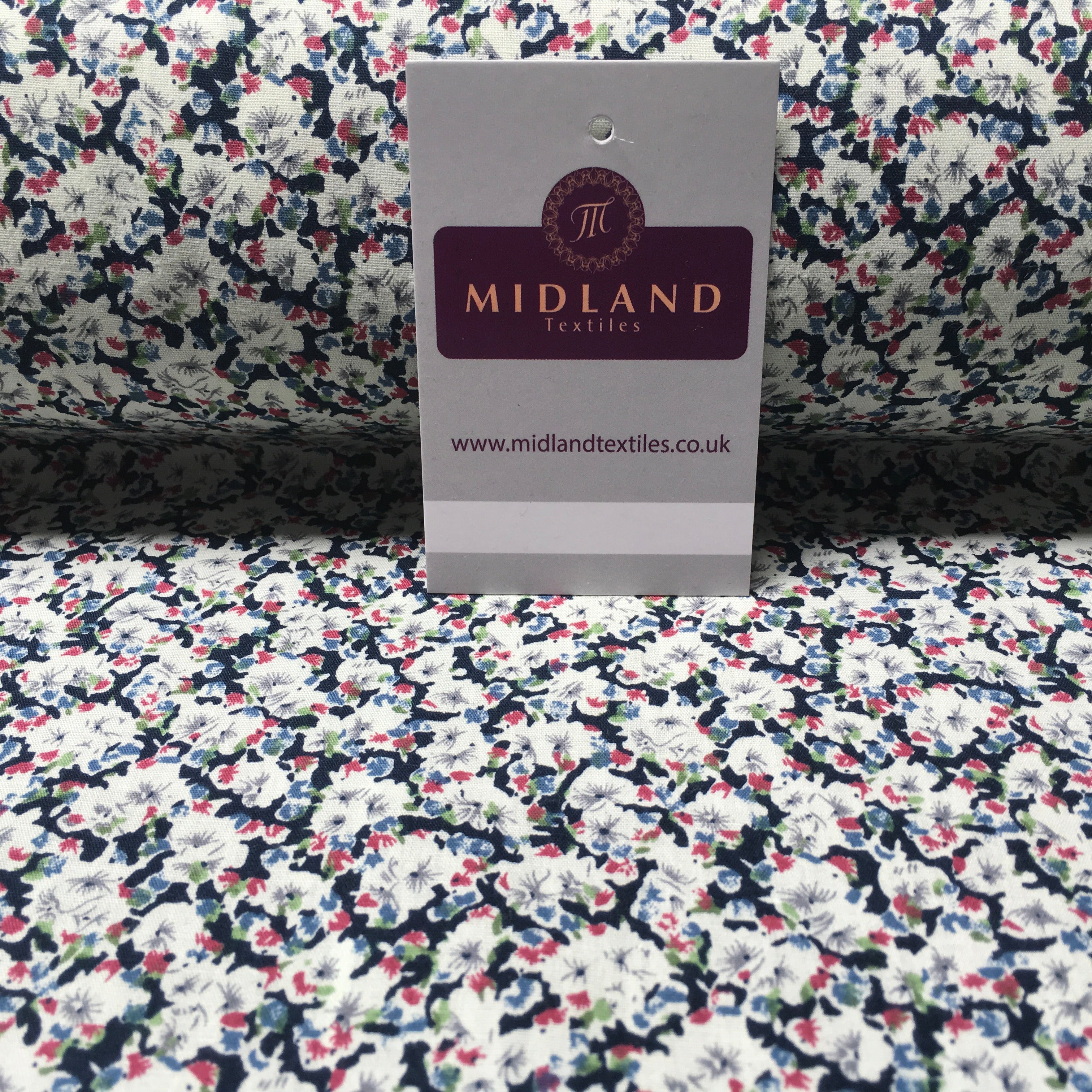 Small Floral Printed 100% Cotton Fabric 58' Wide Mtex MA914