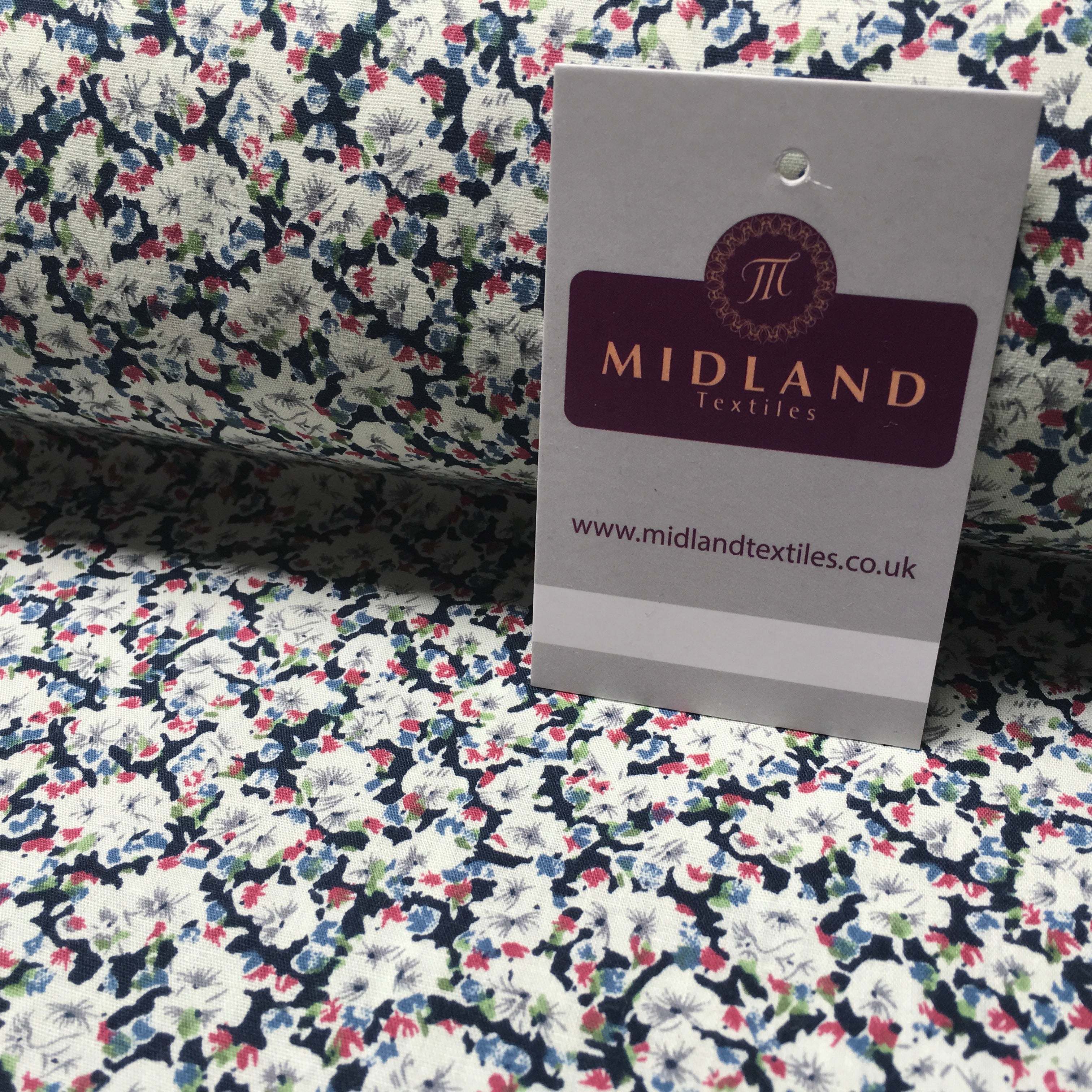 Small Floral Printed 100% Cotton Fabric 58' Wide Mtex MA914