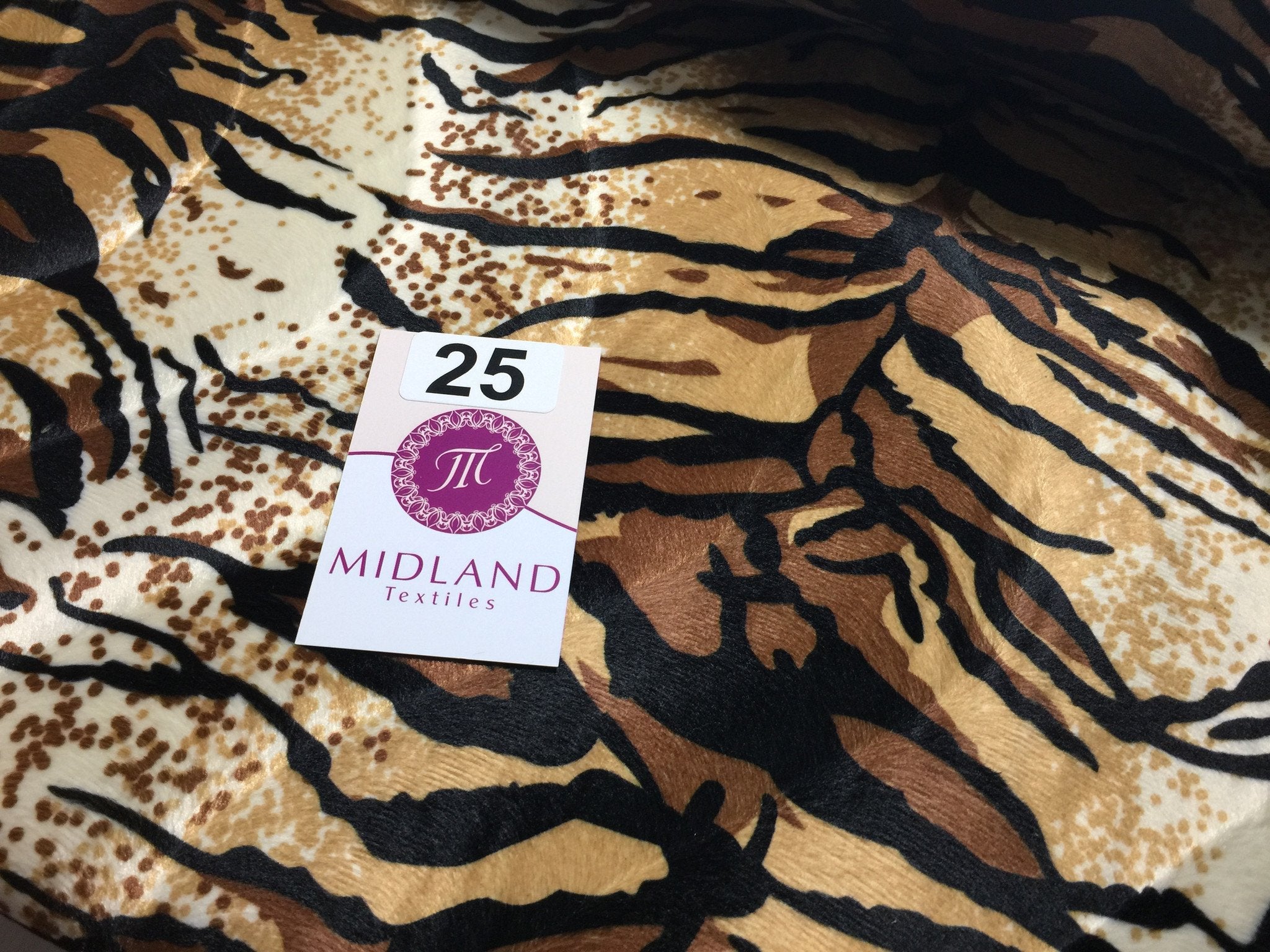 2025 ANIMAL PRINT VELBOA FAUX FUR VELOUR FABRIC CRAFT MATERIAL 60' WIDE M220